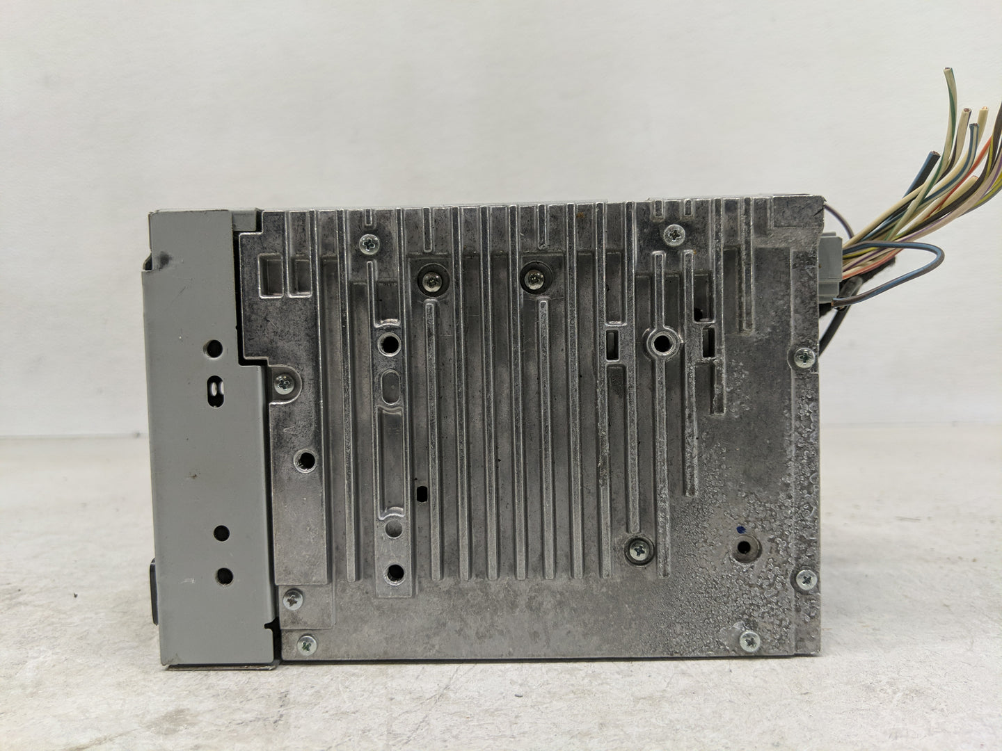 2010 Ford Fusion Radio AM FM Cd Player Receiver Replacement P/N:9E5T-19C157-AC Fits OEM Used Auto Parts - Oemusedautoparts1.