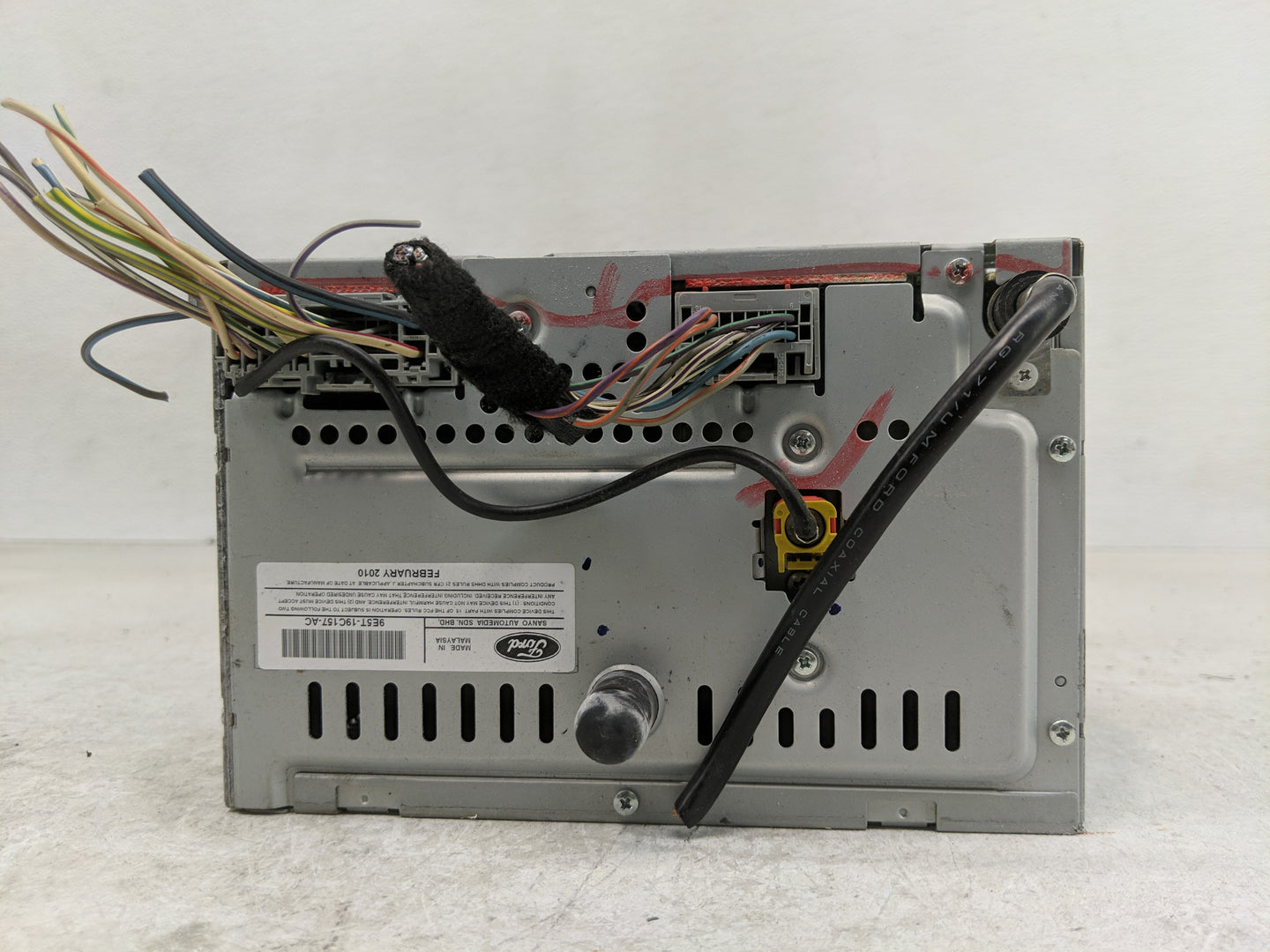 2010 Ford Fusion Radio AM FM Cd Player Receiver Replacement P/N:9E5T-19C157-AC Fits OEM Used Auto Parts - Oemusedautoparts1.