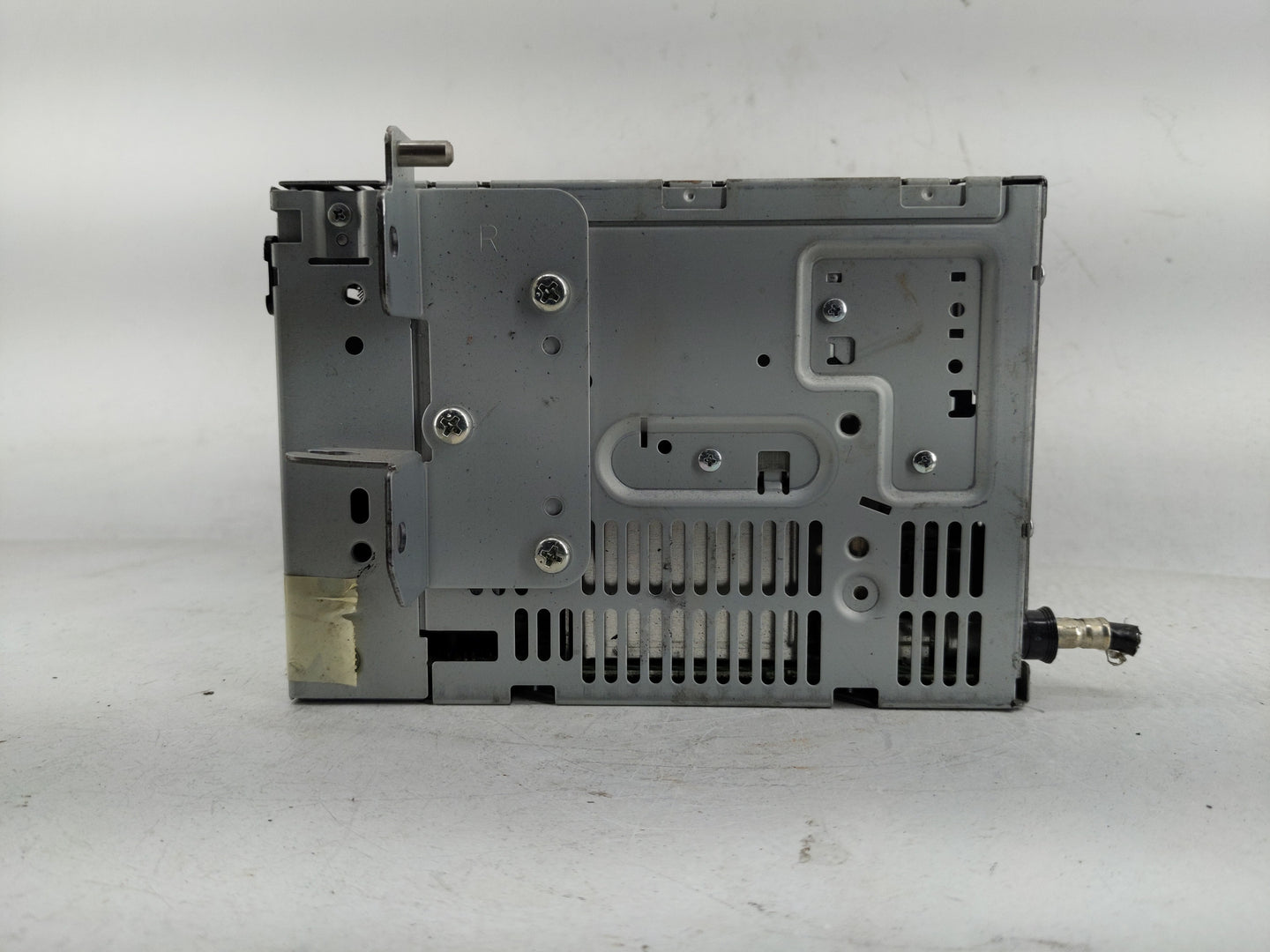 2010 Ford Fusion Radio AM FM Cd Player Receiver Replacement P/N:9E5T-19C157-AC Fits OEM Used Auto Parts - Oemusedautoparts1.