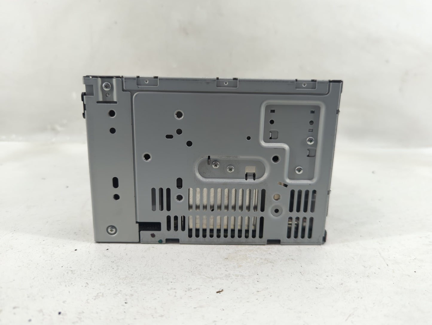 2010 Ford Fusion Radio AM FM Cd Player Receiver Replacement P/N:9E5T-19C159-AC Fits OEM Used Auto Parts - Oemusedautoparts1.