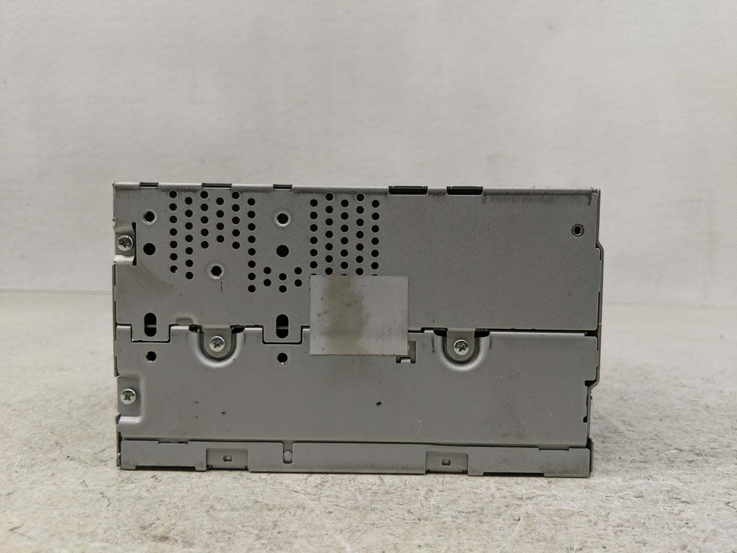 2010 Ford Fusion Radio AM FM Cd Player Receiver Replacement P/N:9E5T 19C156DB Fits OEM Used Auto Parts - Oemusedautoparts1.c