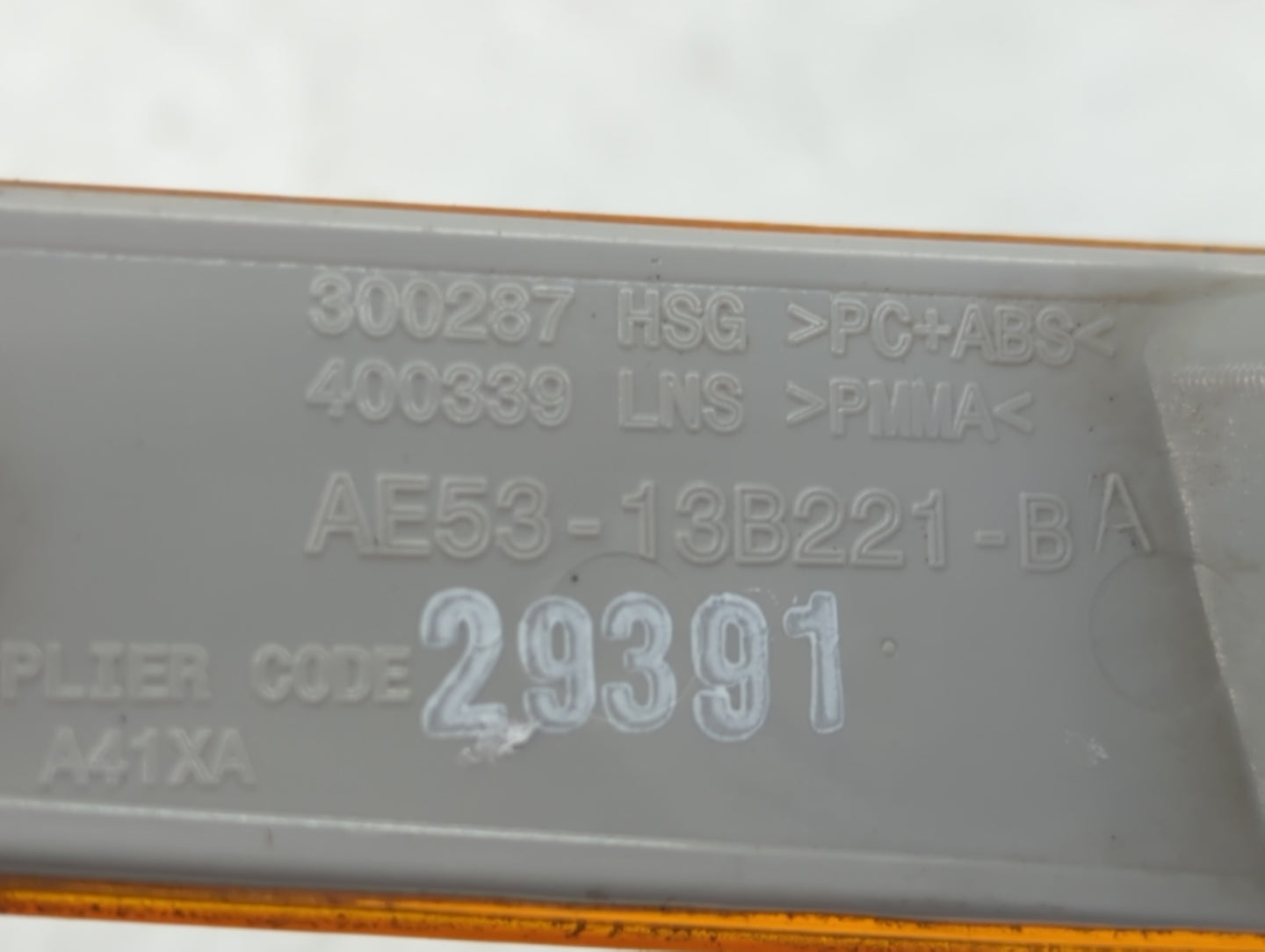 2010-2012 Ford Fusion Driver Left Oem Front Light Lamp - Oemusedautoparts1.com