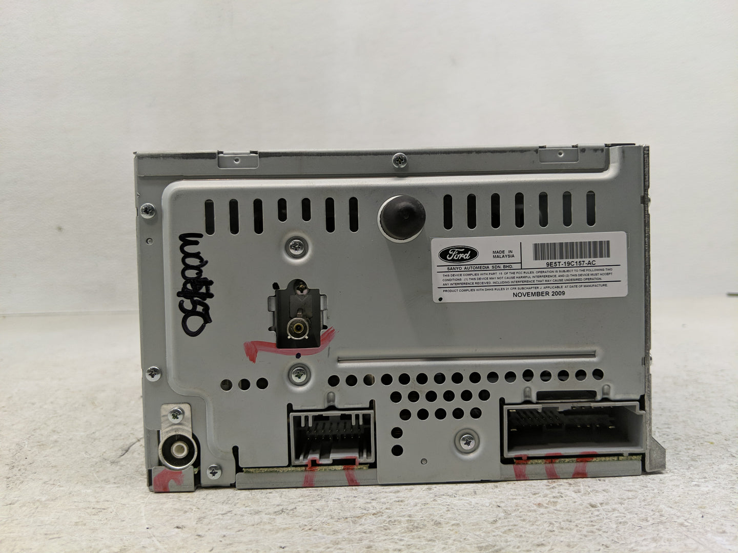 2010 Ford Fusion Radio AM FM Cd Player Receiver Replacement P/N:9E5T-19C157-AC Fits OEM Used Auto Parts - Oemusedautoparts1.