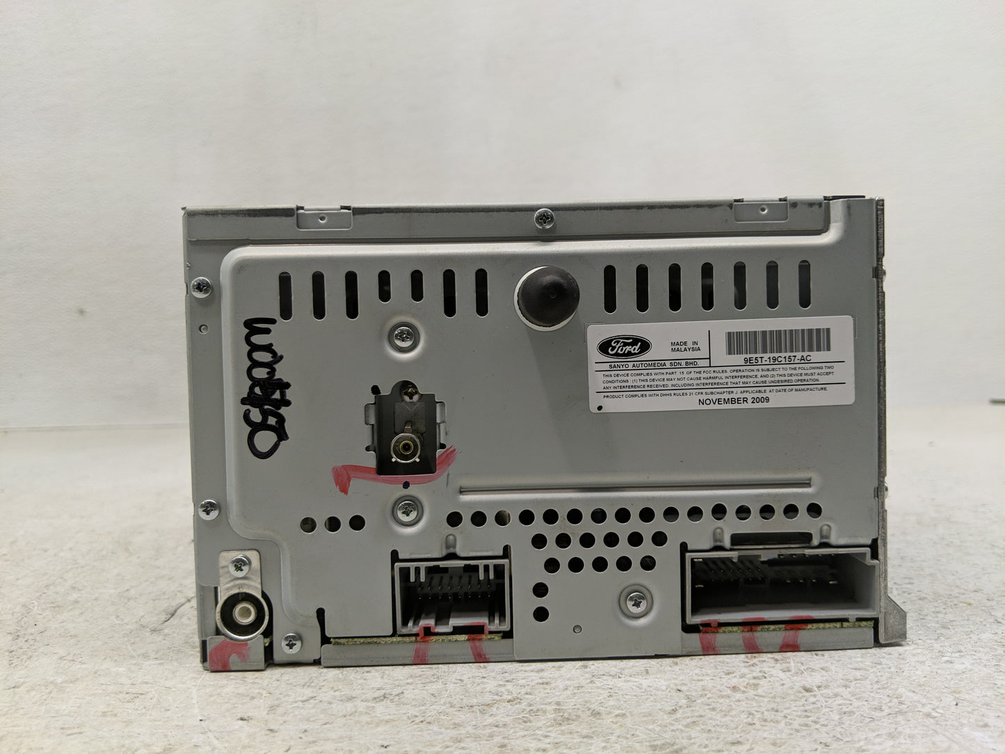 2010 Ford Fusion Radio AM FM Cd Player Receiver Replacement P/N:9E5T-19C157-AC Fits OEM Used Auto Parts - Oemusedautoparts1.