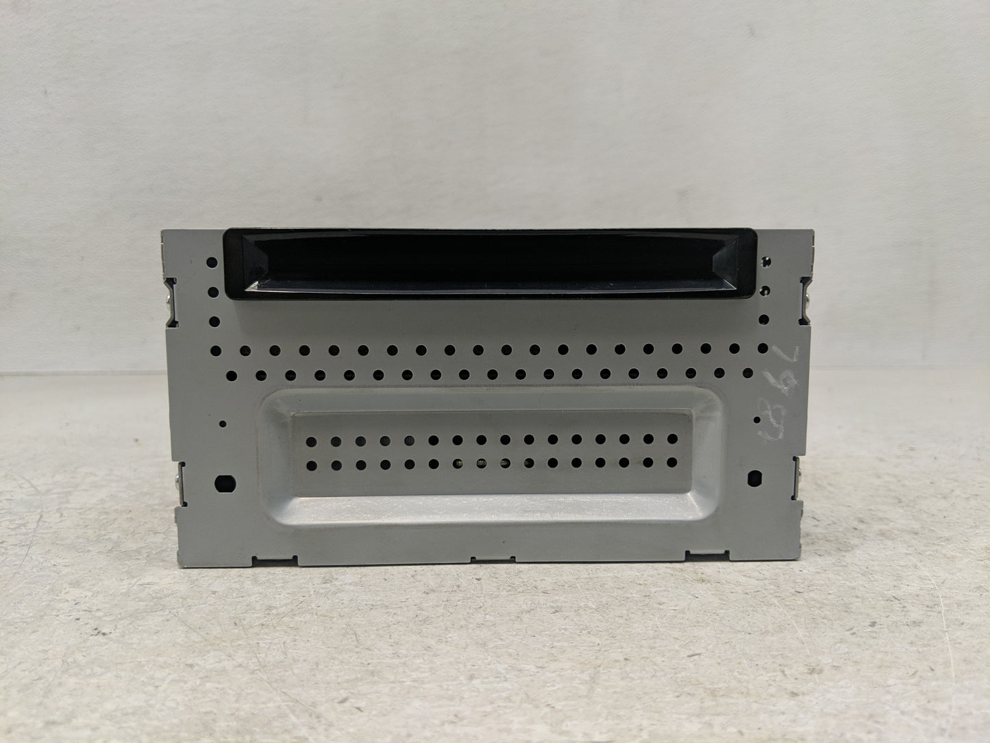 2010 Ford Fusion Radio AM FM Cd Player Receiver Replacement P/N:9E5T-19C156DC Fits OEM Used Auto Parts - Oemusedautoparts1.c