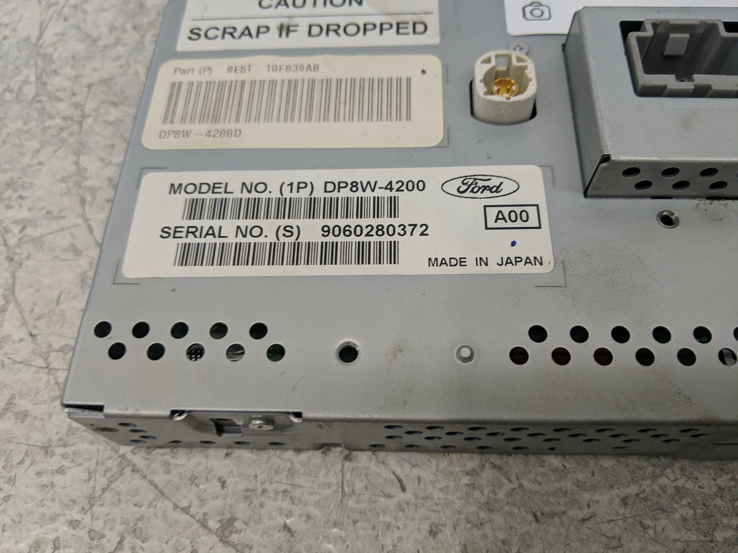 2010-2010 Ford Fusion Information Display Screen - Oemusedautoparts1.com