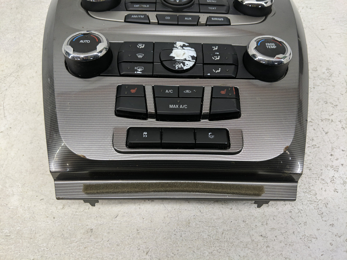 2010 Ford Fusion Climate Control Module Temperature AC/Heater Replacement P/N:AE5H-18C612-EL Fits OEM Used Auto Parts - Oemu
