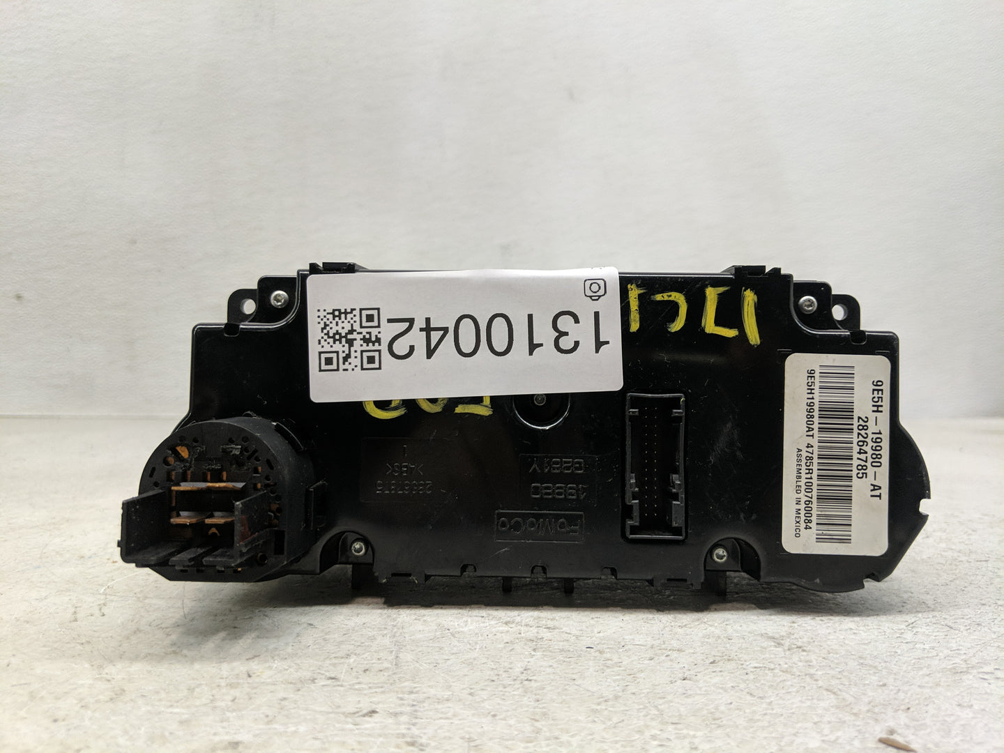 2010-2012 Ford Fusion Climate Control Module Temperature AC/Heater Replacement P/N:9E5H-19980-AT 28264785 Fits Fits 2010 201