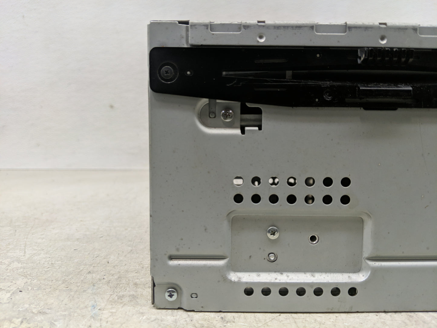 2010 Ford Fusion Radio AM FM Cd Player Receiver Replacement P/N:9E5T-19C157-AC Fits OEM Used Auto Parts - Oemusedautoparts1.