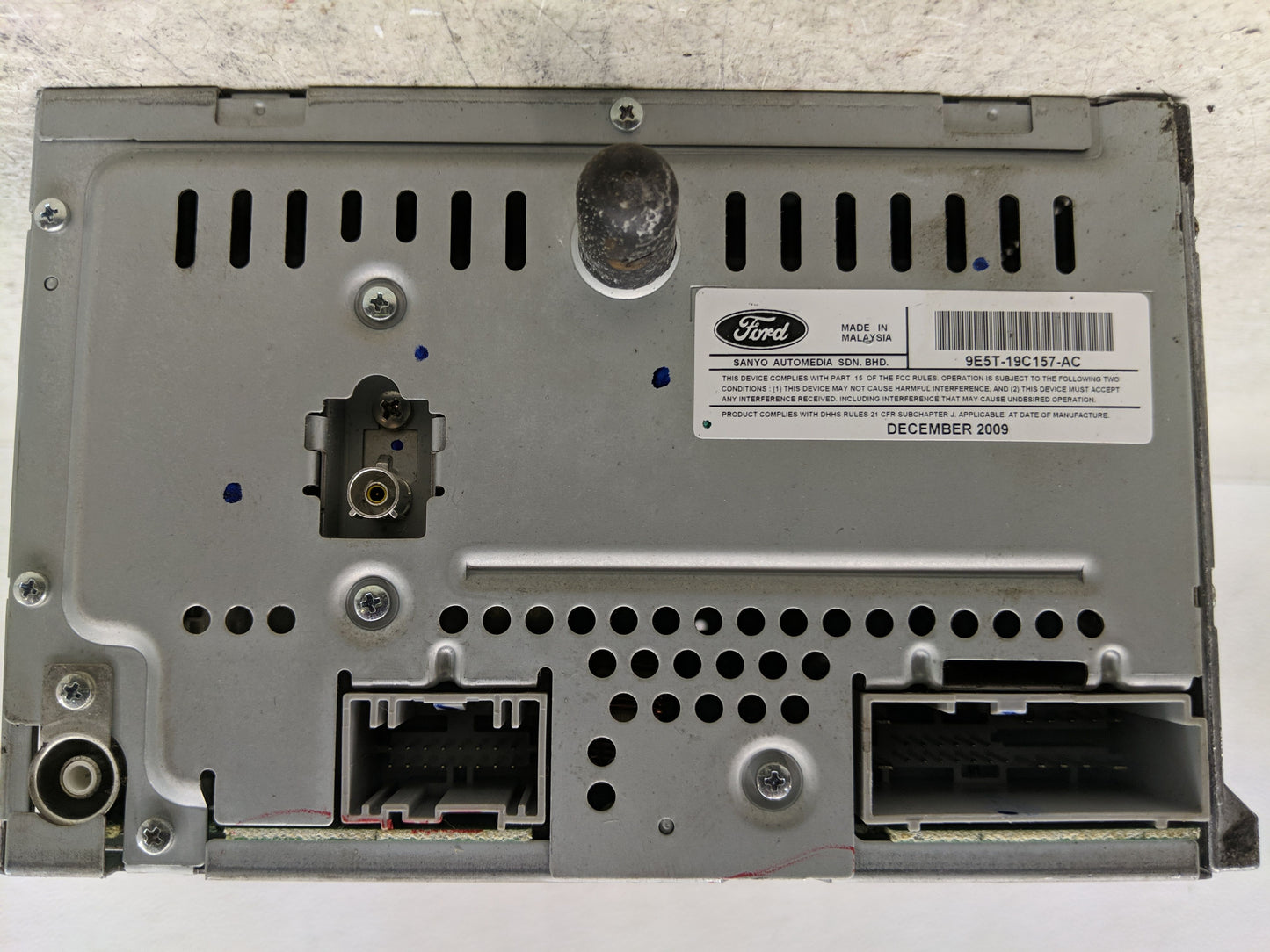 2010 Ford Fusion Radio AM FM Cd Player Receiver Replacement P/N:9E5T-19C157-AC Fits OEM Used Auto Parts - Oemusedautoparts1.