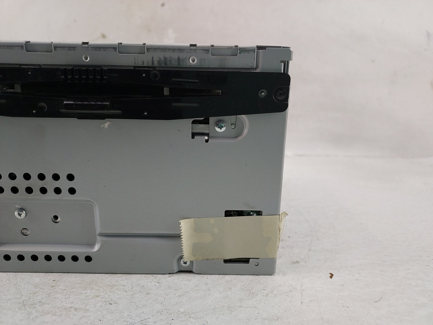 2010 Ford Fusion Radio AM FM Cd Player Receiver Replacement P/N:9E5T-19C157-AB Fits OEM Used Auto Parts - Oemusedautoparts1.