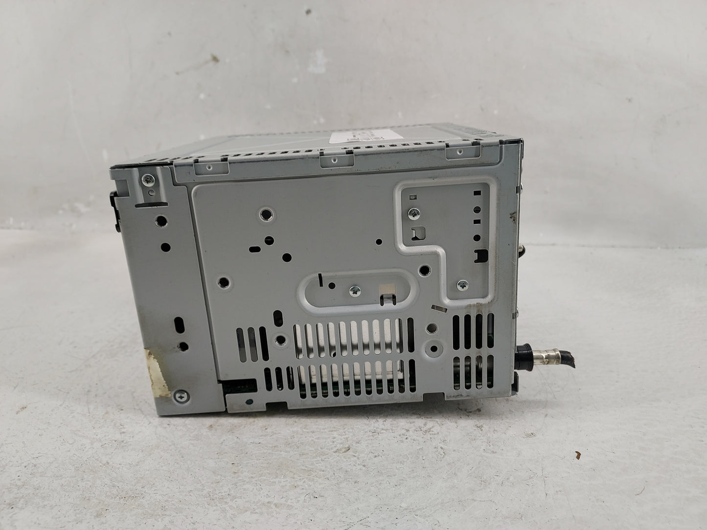 2010 Ford Fusion Radio AM FM Cd Player Receiver Replacement P/N:9E5T-19C157-AB Fits OEM Used Auto Parts - Oemusedautoparts1.