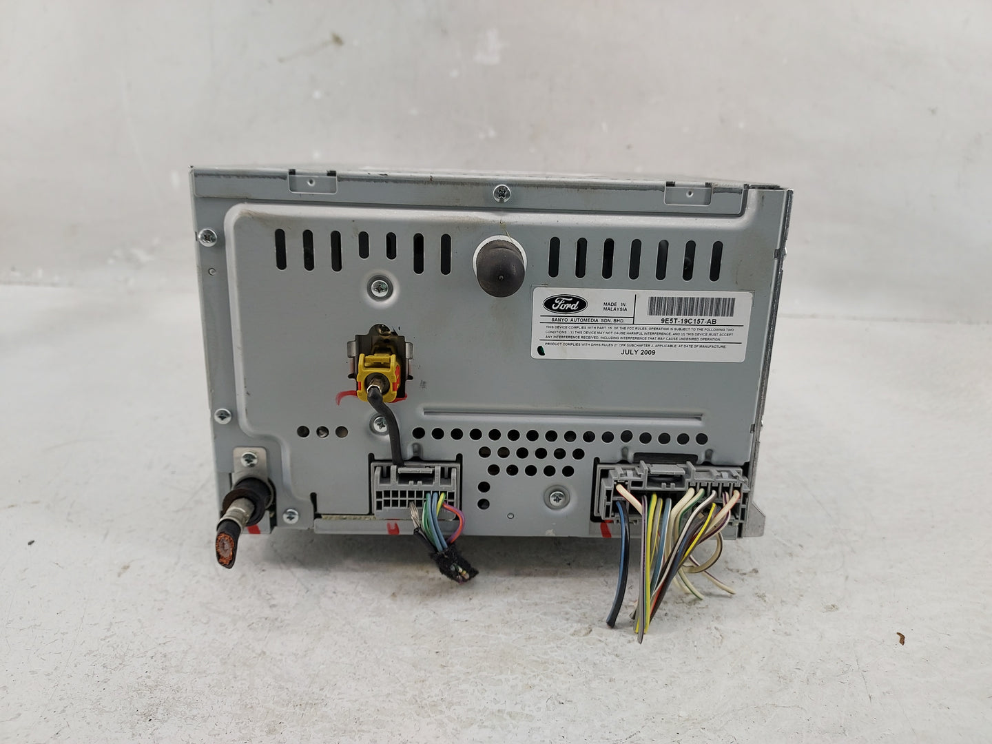 2010 Ford Fusion Radio AM FM Cd Player Receiver Replacement P/N:9E5T-19C157-AB Fits OEM Used Auto Parts - Oemusedautoparts1.