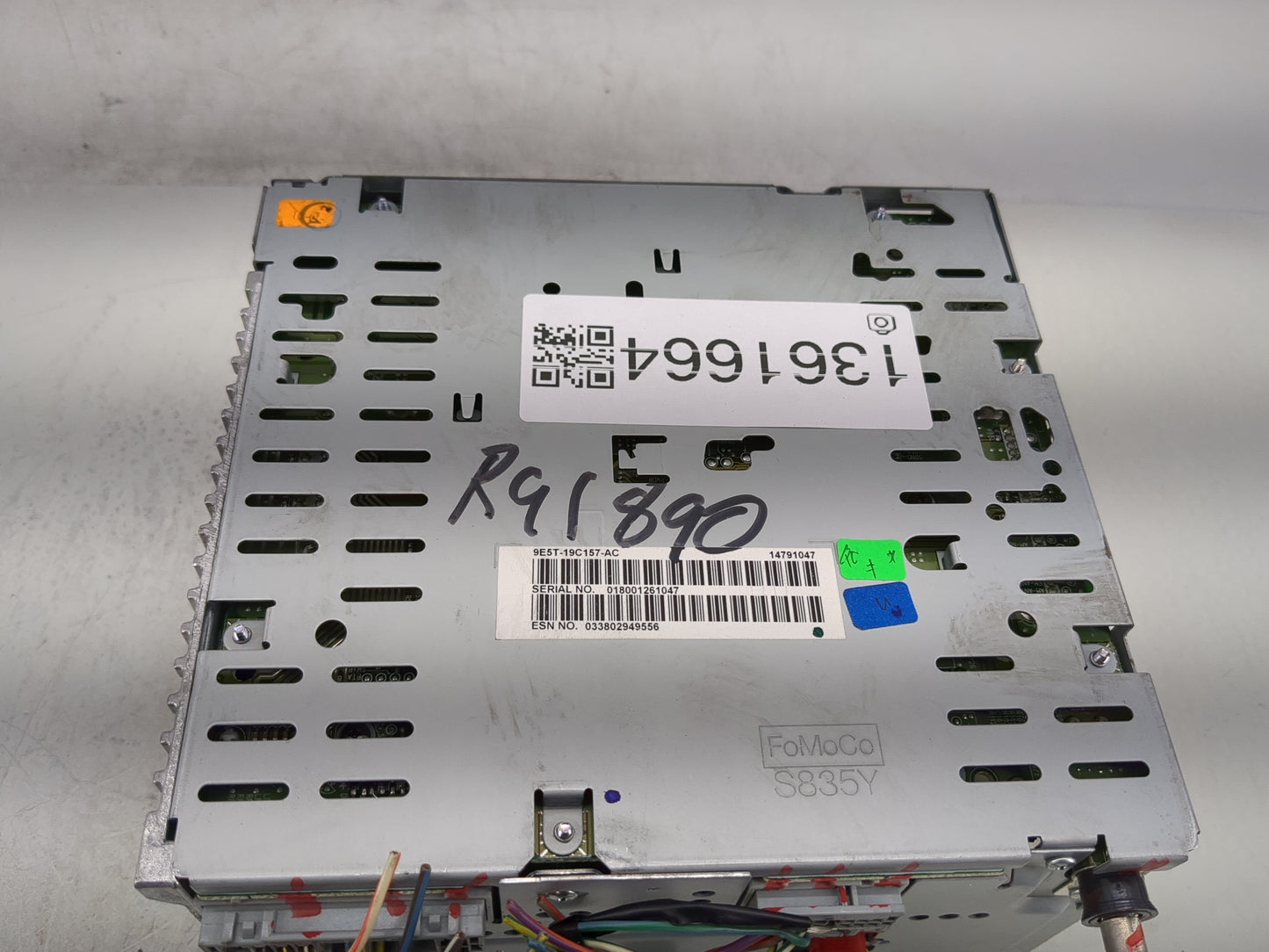2010 Ford Fusion Radio AM FM Cd Player Receiver Replacement P/N:9E5T-19C157-AC Fits OEM Used Auto Parts - Oemusedautoparts1.