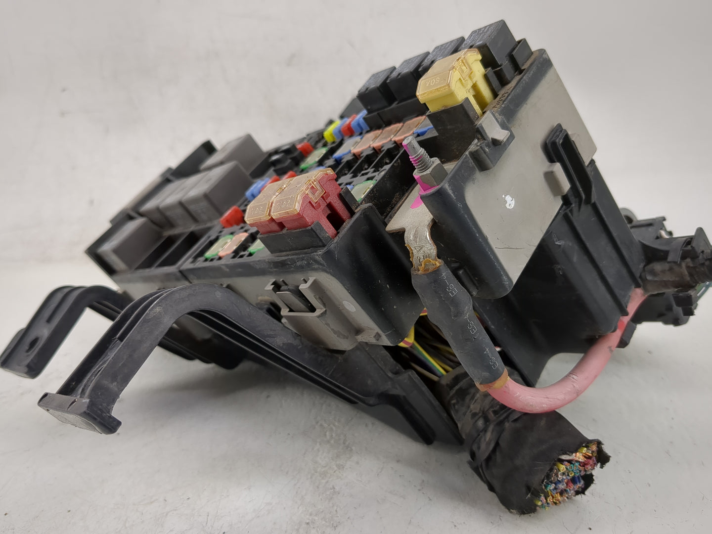 2010-2012 Ford Fusion Fusebox Fuse Box Panel Relay Module P/N:BE5T14290E Fits Fits 2010 2011 2012 OEM Used Auto Parts - Oemu