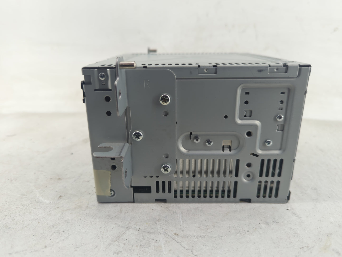 2010 Ford Fusion Radio AM FM Cd Player Receiver Replacement P/N:9E5T-19C158-AC Fits OEM Used Auto Parts - Oemusedautoparts1.