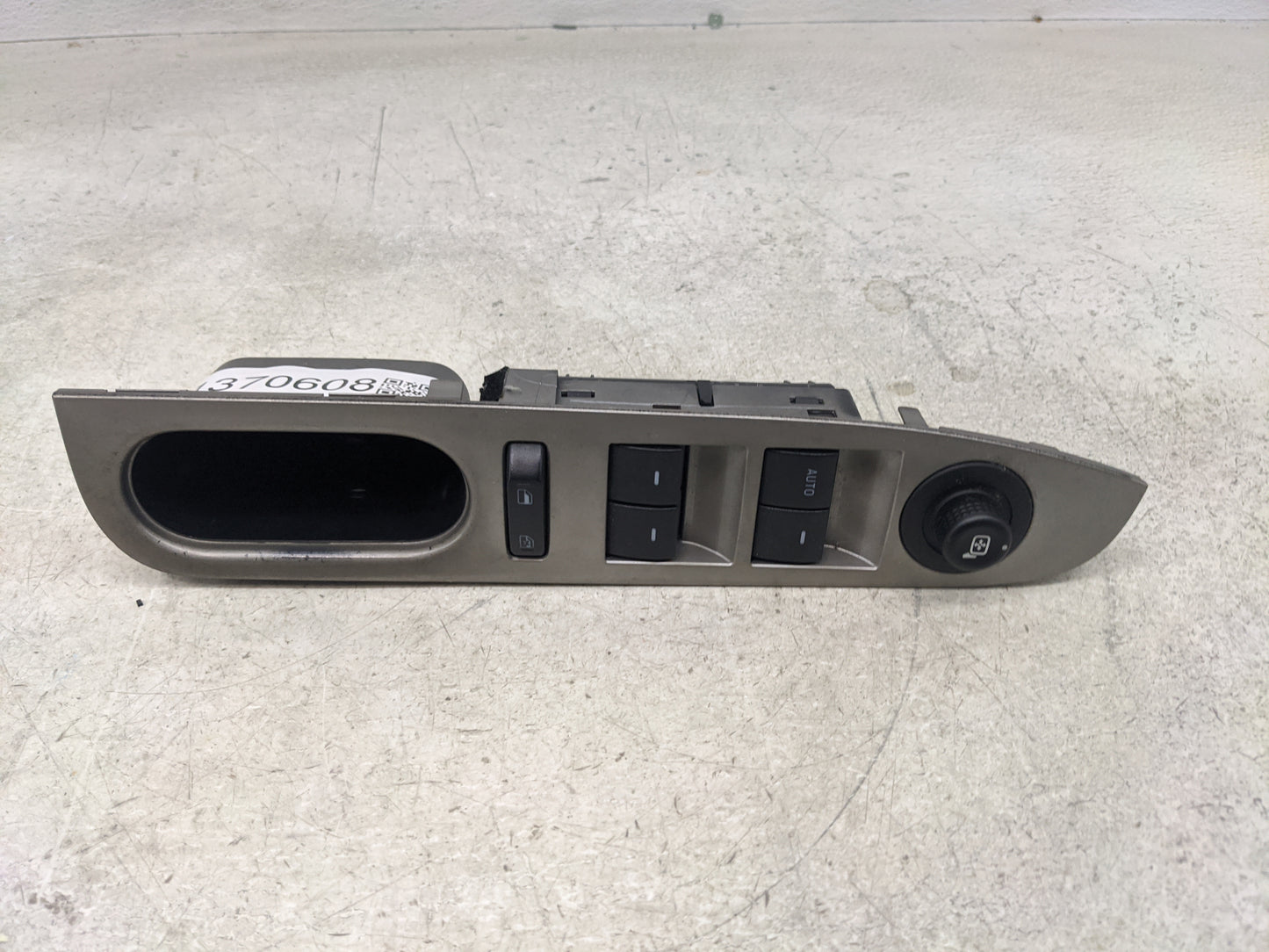 2010-2012 Ford Fusion Master Power Window Switch Replacement Driver Side Left P/N:9E5T-14540-AAW Fits Fits 2010 2011 2012 OE
