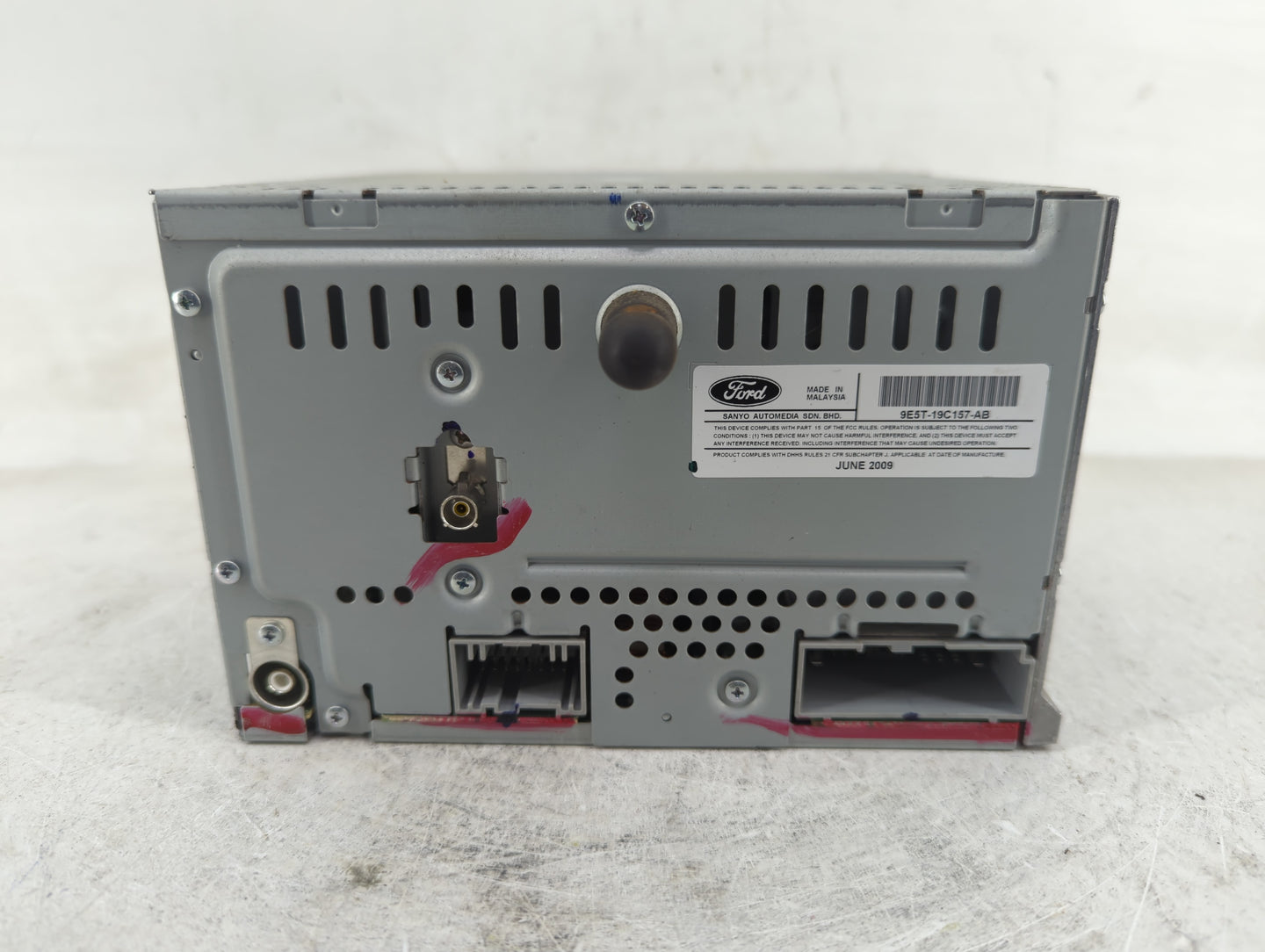 2010 Ford Fusion Radio AM FM Cd Player Receiver Replacement P/N:9E5T-19C157-AB Fits OEM Used Auto Parts - Oemusedautoparts1.