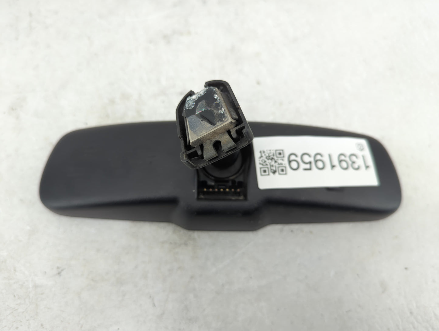 2010-2011 Ford Fusion Interior Rear View Mirror Replacement OEM Fits Fits 2009 2010 2011 2012 2013 2014 OEM Used Auto Parts 