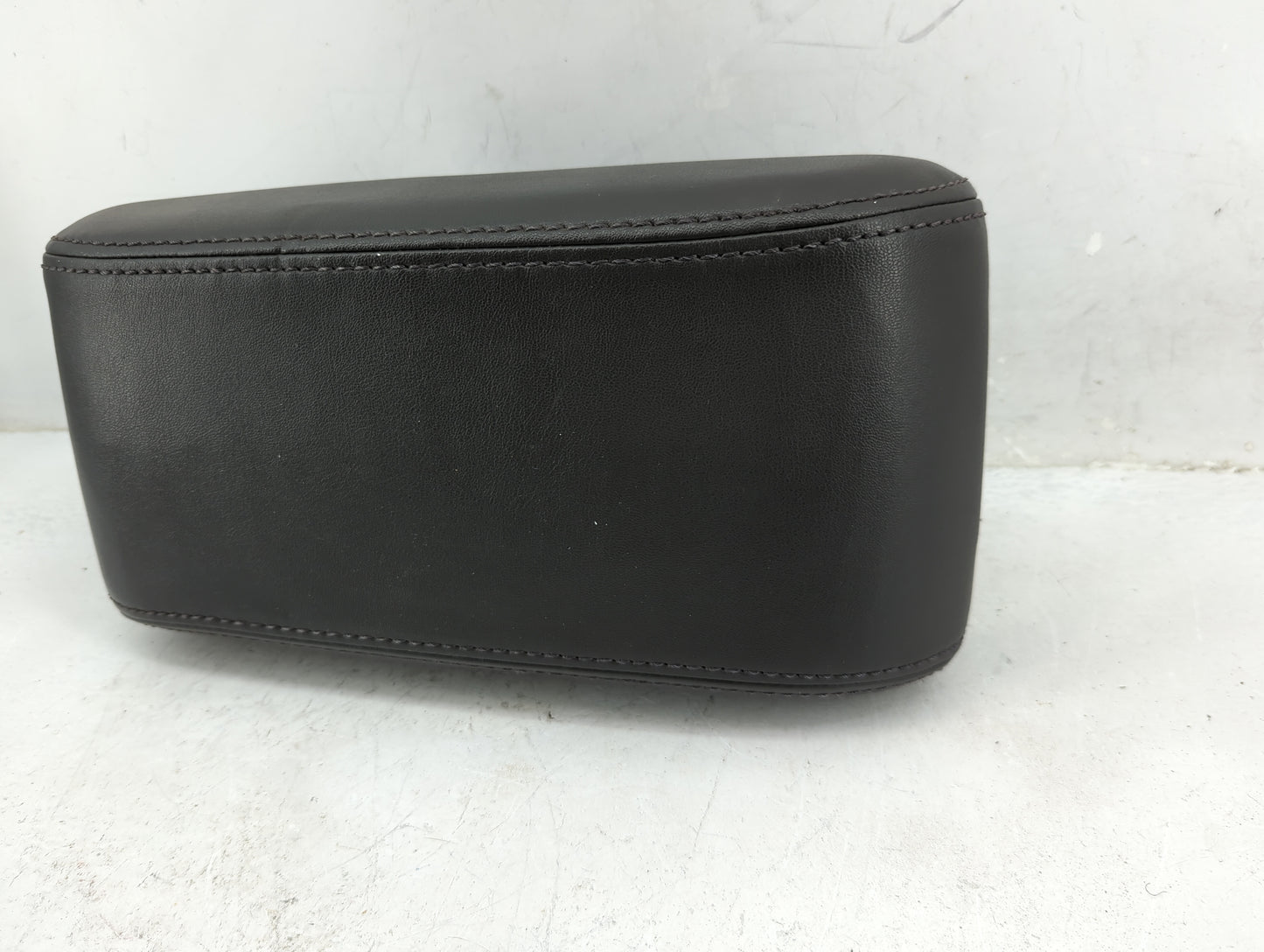 2010 Ford Fusion Center Console Armrest Cover Lid Fits OEM Used Auto Parts - Oemusedautoparts1.com