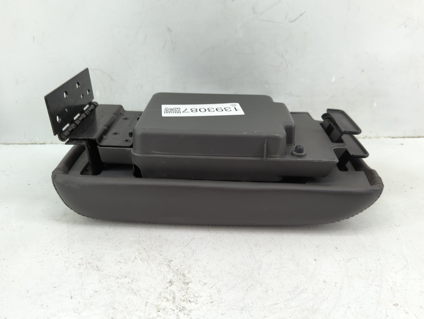 2010 Ford Fusion Center Console Armrest Cover Lid Fits OEM Used Auto Parts - Oemusedautoparts1.com