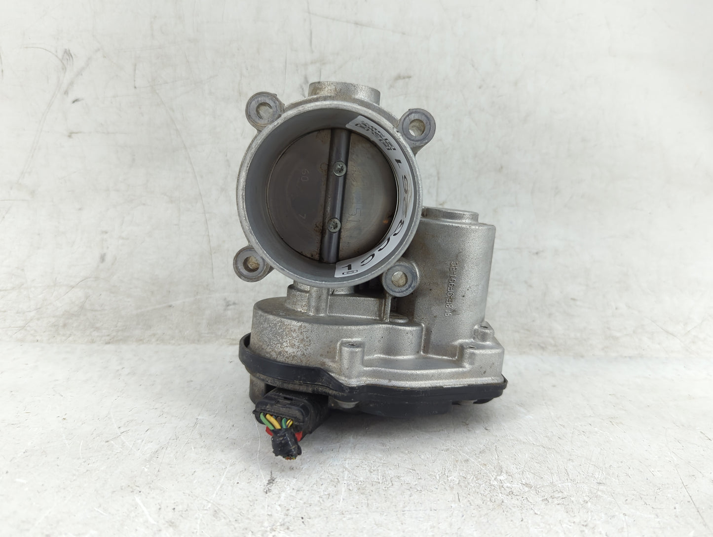 2010-2012 Ford Fusion Throttle Body P/N:9L8E-BC Fits Fits 2009 2010 2011 2012 OEM Used Auto Parts - Oemusedautoparts1.com