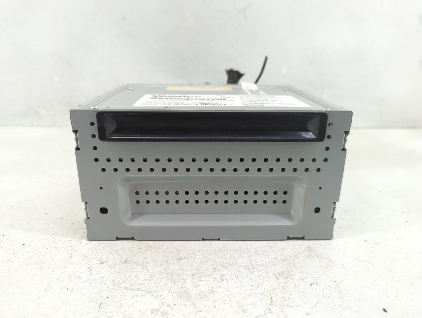 2010 Ford Fusion Radio AM FM Cd Player Receiver Replacement P/N:9E5T-19C157-AC Fits OEM Used Auto Parts - Oemusedautoparts1.