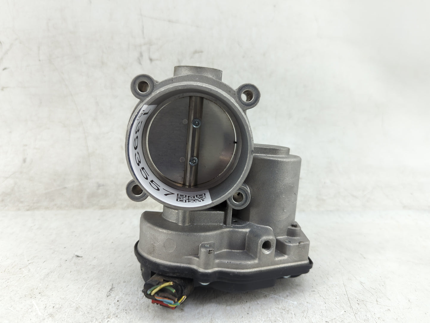 2010-2012 Ford Fusion Throttle Body P/N:TB1030D Fits Fits 2009 2010 2011 2012 OEM Used Auto Parts - Oemusedautoparts1.com