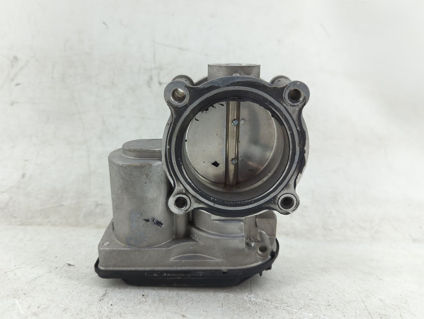 2010-2012 Ford Fusion Throttle Body P/N:TB1030D Fits Fits 2009 2010 2011 2012 OEM Used Auto Parts - Oemusedautoparts1.com