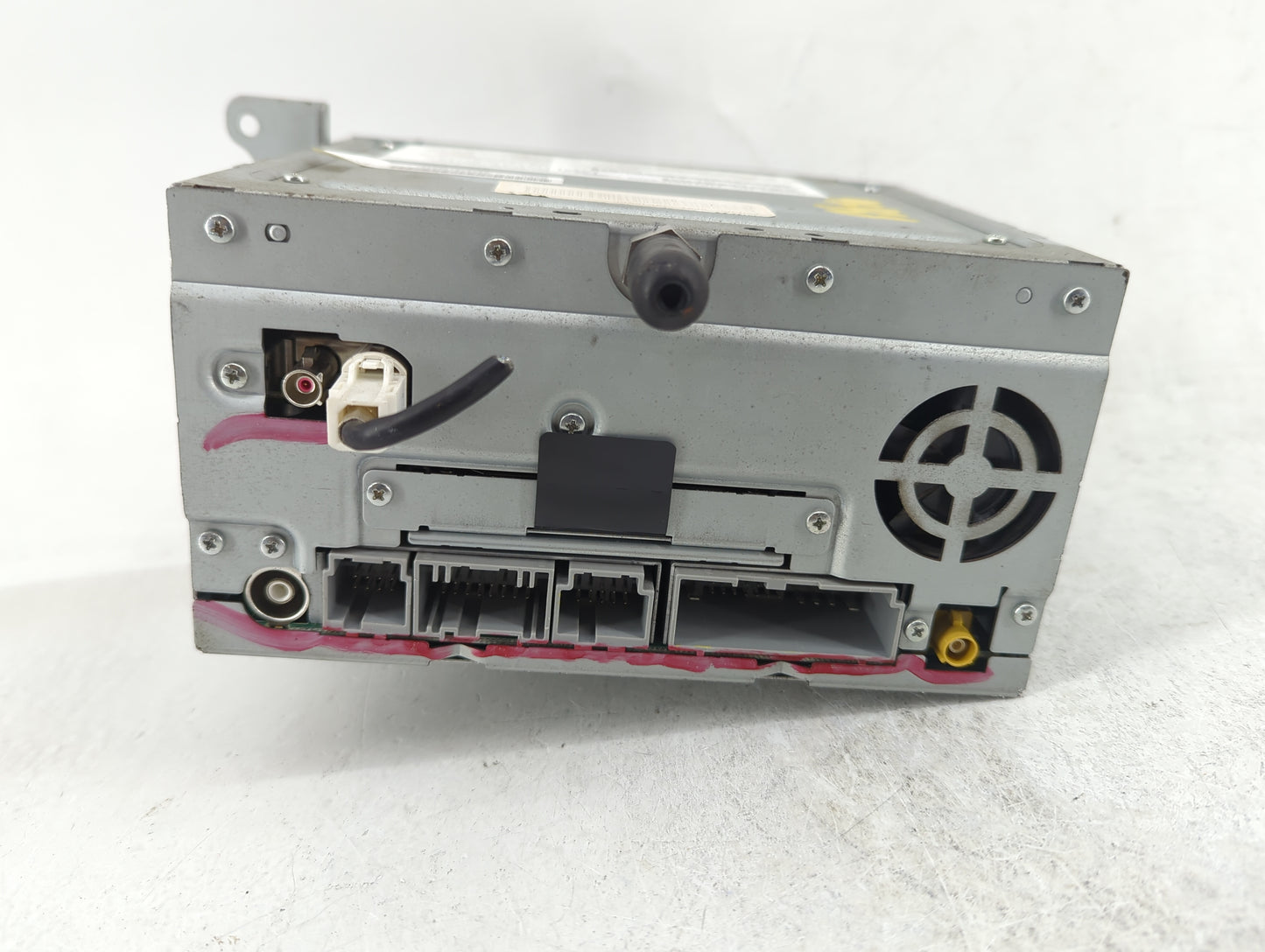 2010 Ford Fusion Radio AM FM Cd Player Receiver Replacement P/N:9E5T-19C156-CC Fits OEM Used Auto Parts - Oemusedautoparts1.