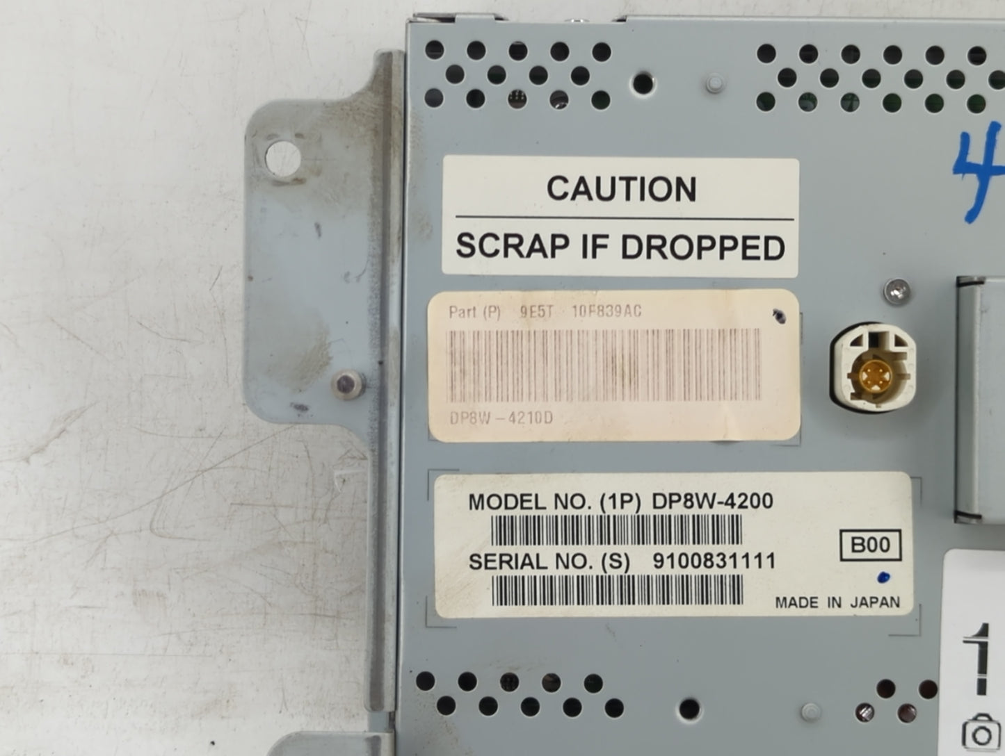 2010-2010 Ford Fusion Information Display Screen - Oemusedautoparts1.com