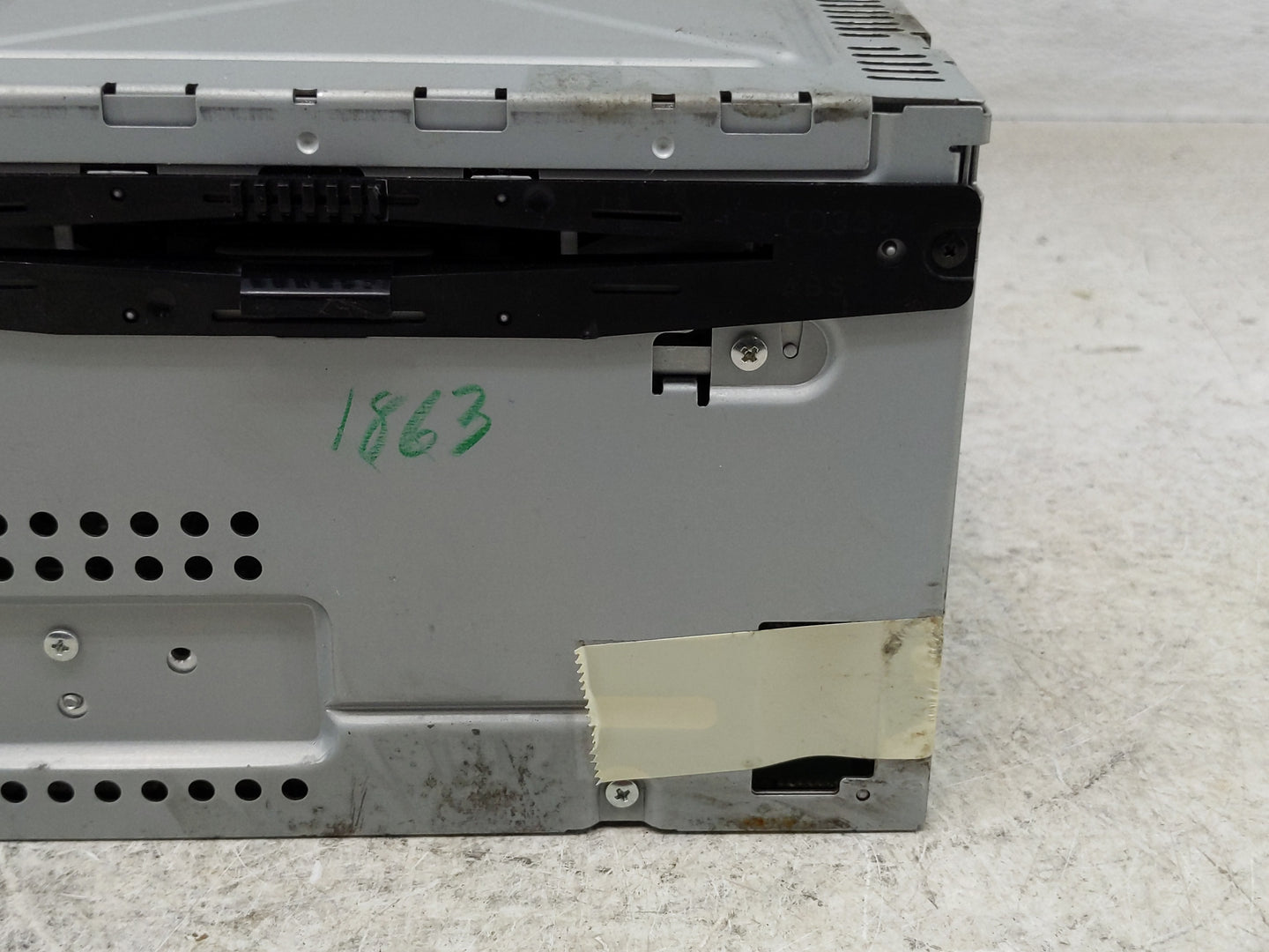 2010 Ford Fusion Radio AM FM Cd Player Receiver Replacement P/N:9E5T-19C157-AB Fits OEM Used Auto Parts - Oemusedautoparts1.
