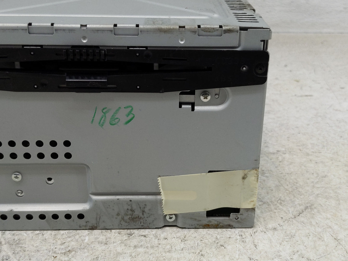 2010 Ford Fusion Radio AM FM Cd Player Receiver Replacement P/N:9E5T-19C157-AB Fits OEM Used Auto Parts - Oemusedautoparts1.