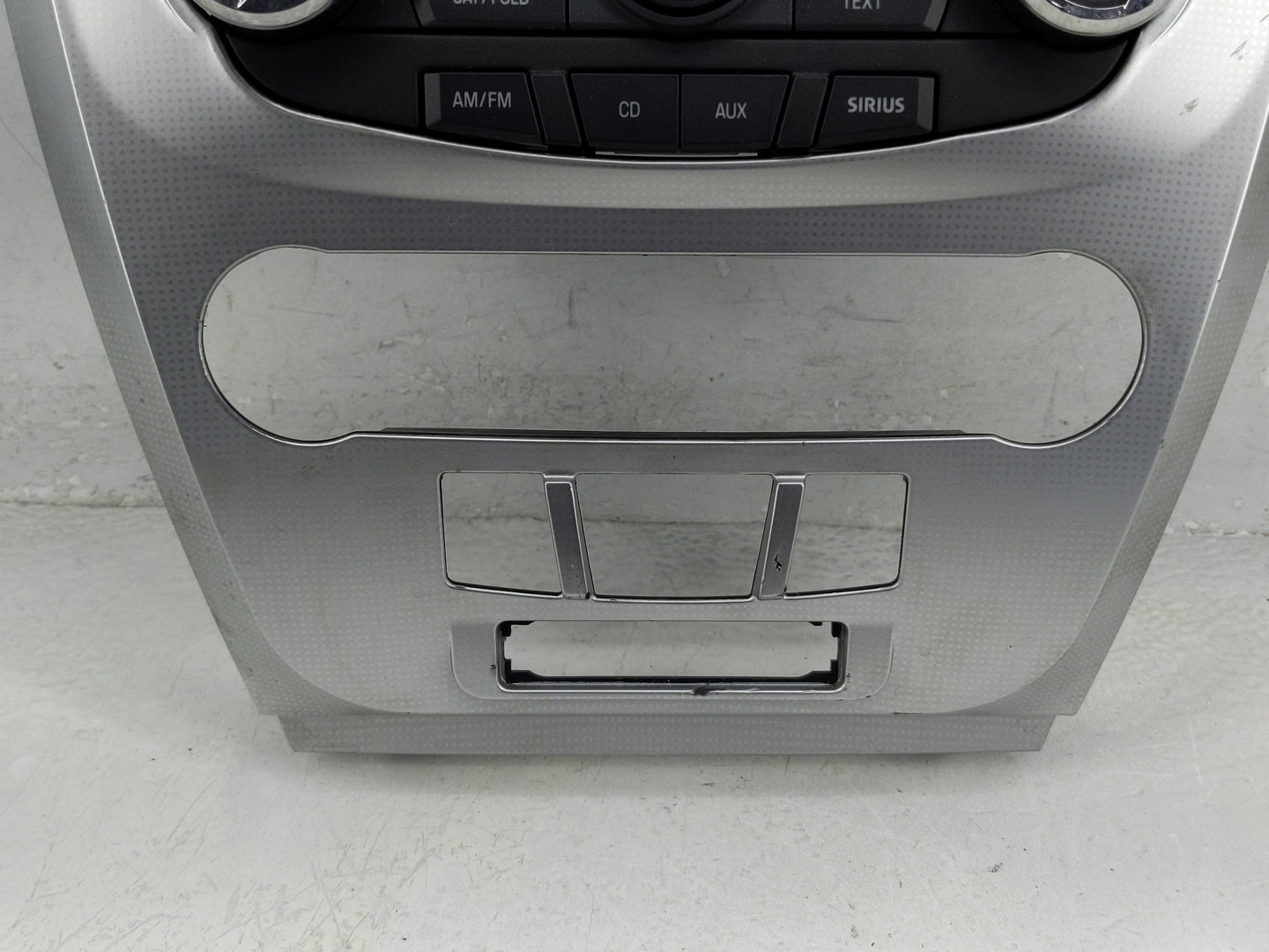 2010-2012 Ford Fusion Radio AM FM Cd Player Receiver Replacement Fits Fits 2010 2011 2012 OEM Used Auto Parts - Oemusedautop