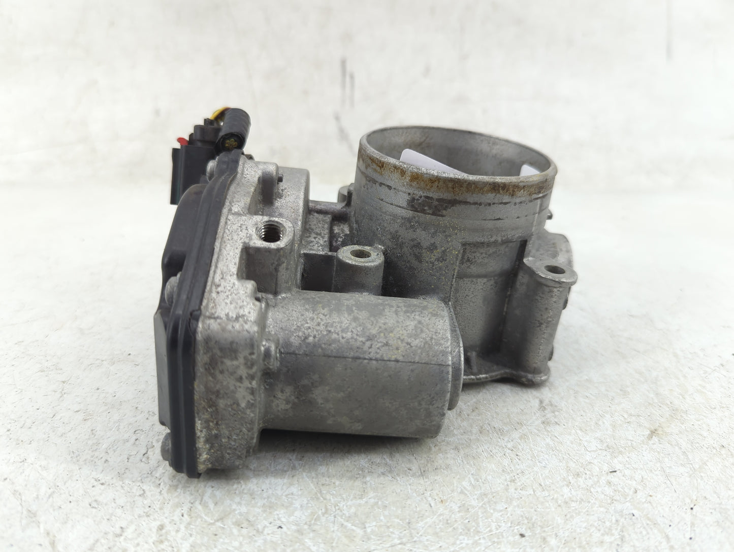 2010-2012 Ford Fusion Throttle Body P/N:DS7E-9F991-AD Fits Fits 2009 2010 2011 2012 OEM Used Auto Parts - Oemusedautoparts1.