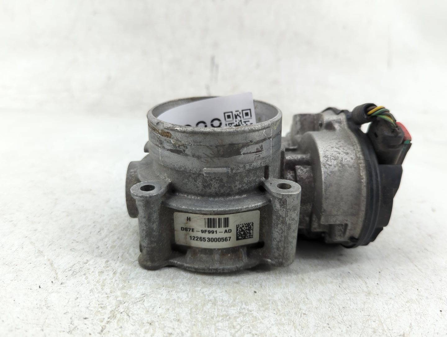 2010-2012 Ford Fusion Throttle Body P/N:DS7E-9F991-AD Fits Fits 2009 2010 2011 2012 OEM Used Auto Parts - Oemusedautoparts1.
