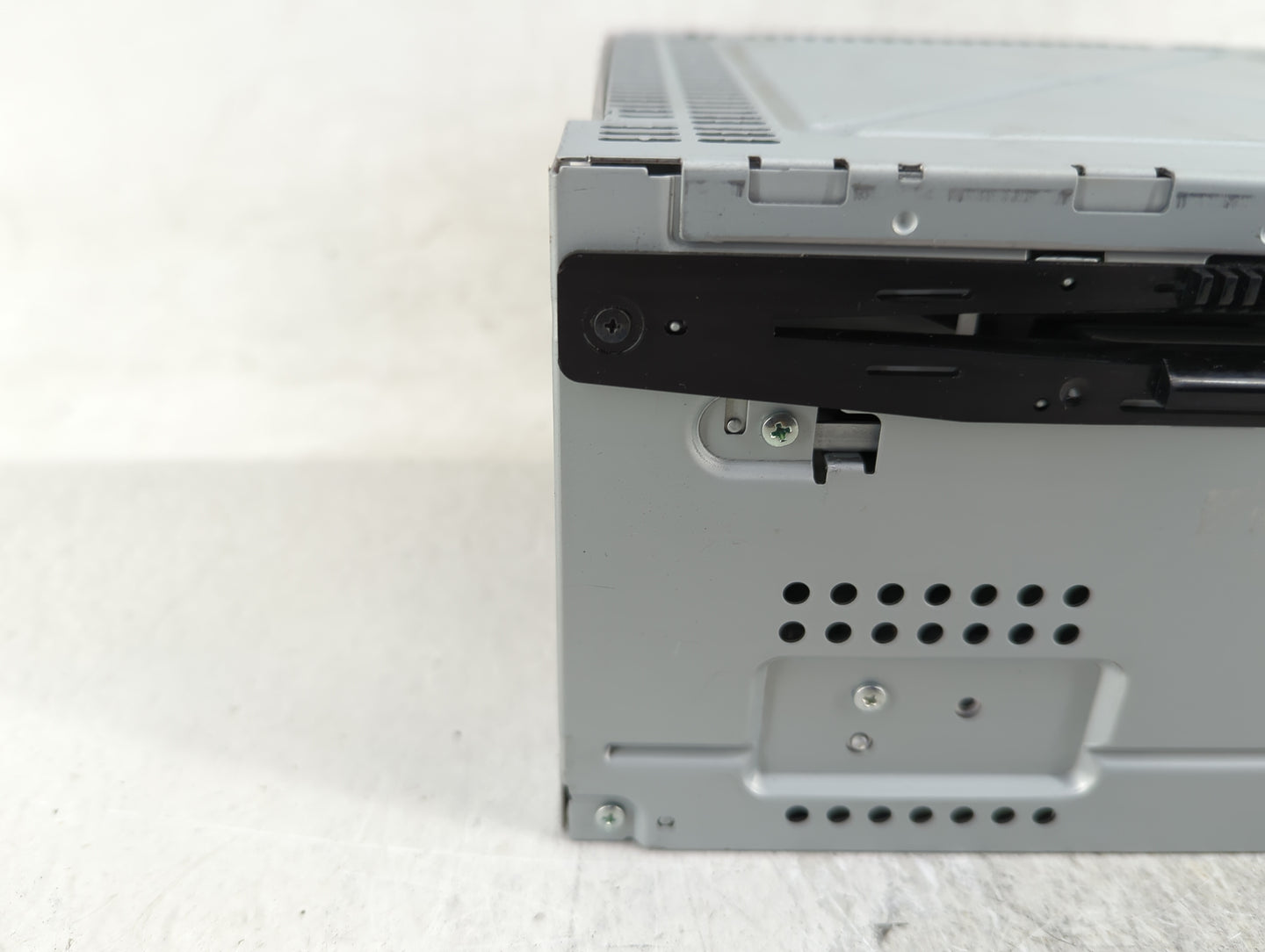 2010 Ford Fusion Radio AM FM Cd Player Receiver Replacement P/N:9E5T-19C157-AC Fits OEM Used Auto Parts - Oemusedautoparts1.