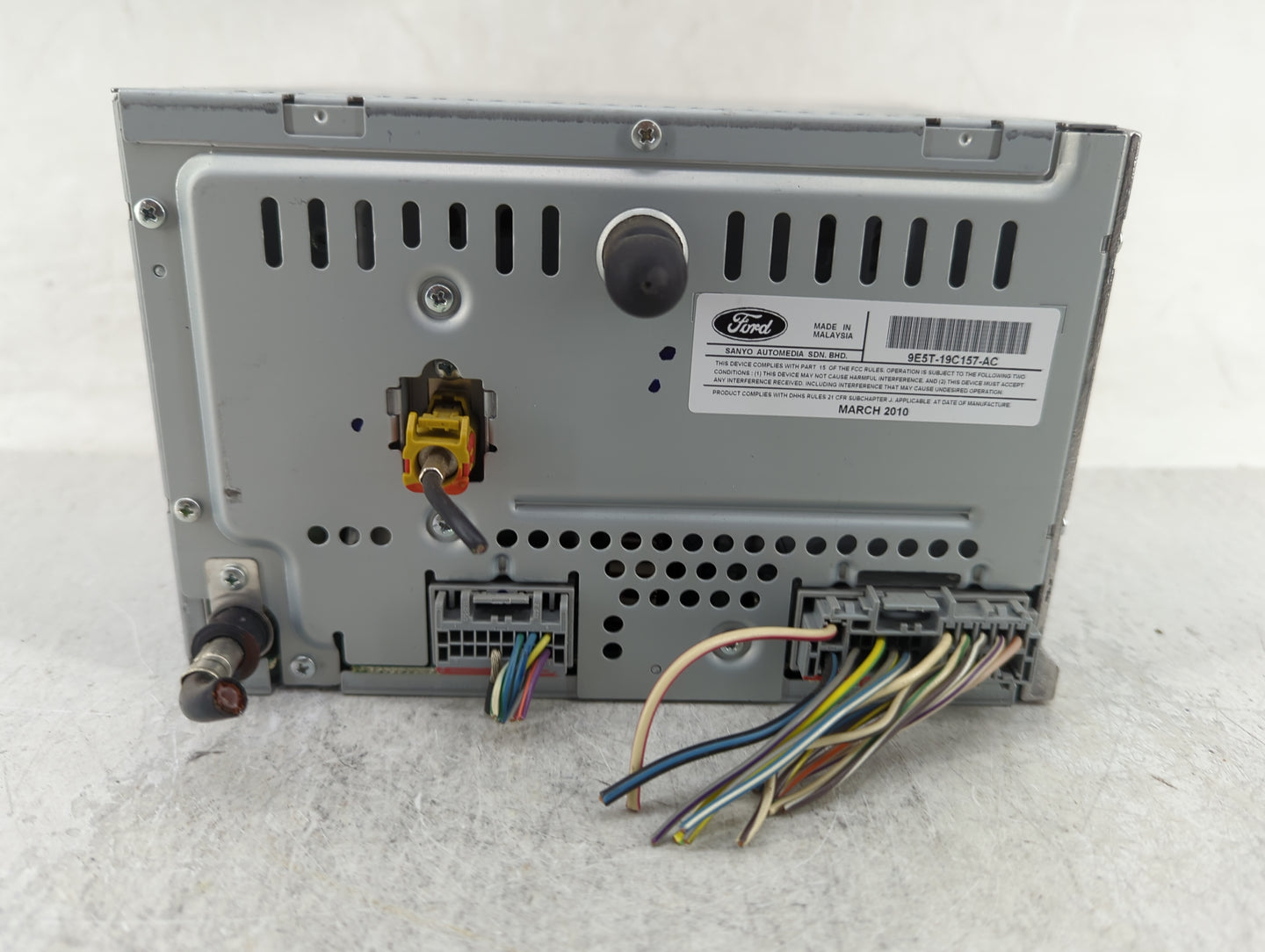 2010 Ford Fusion Radio AM FM Cd Player Receiver Replacement P/N:9E5T-19C157-AC Fits OEM Used Auto Parts - Oemusedautoparts1.