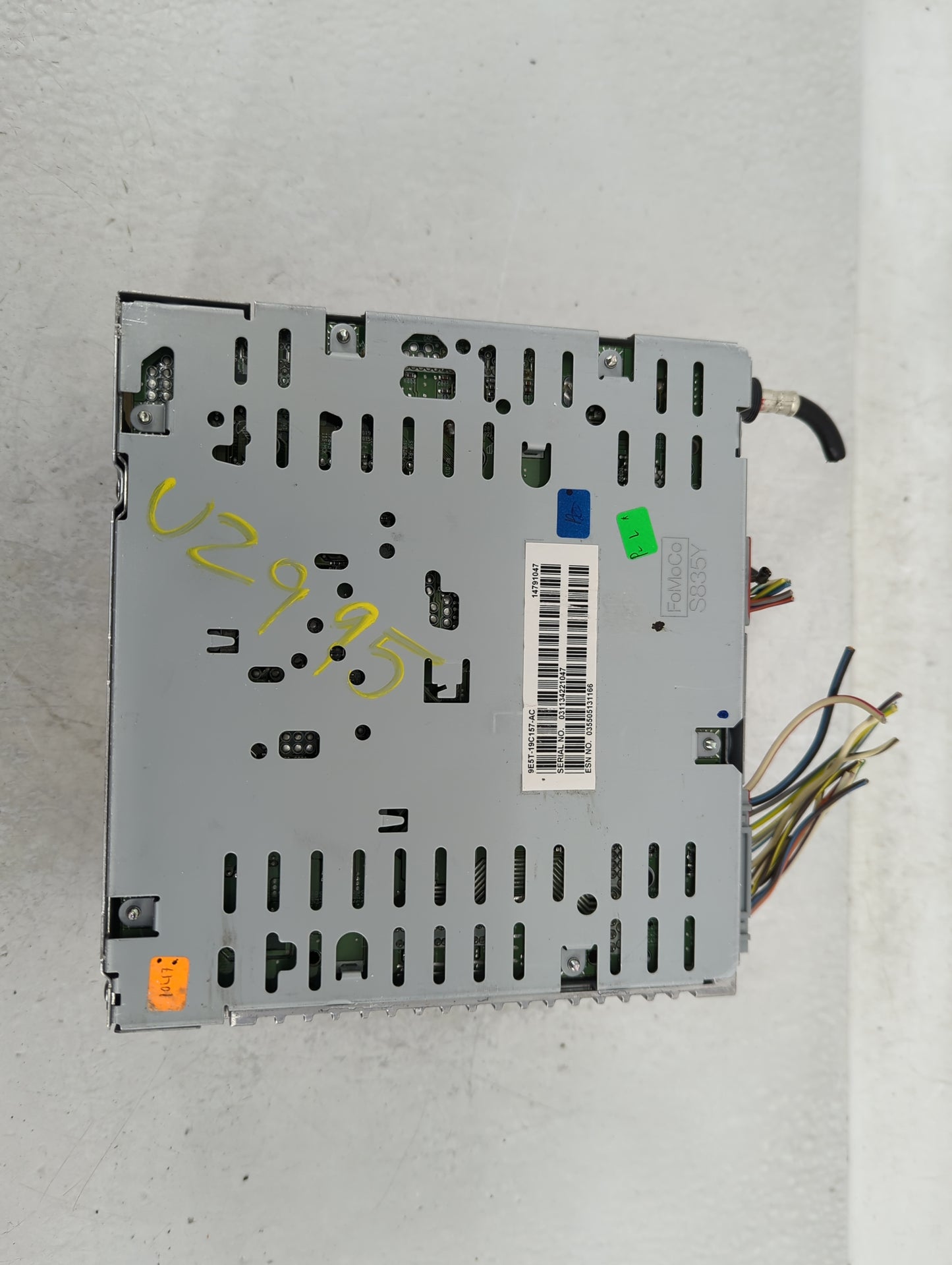 2010 Ford Fusion Radio AM FM Cd Player Receiver Replacement P/N:9E5T-19C157-AC Fits OEM Used Auto Parts - Oemusedautoparts1.
