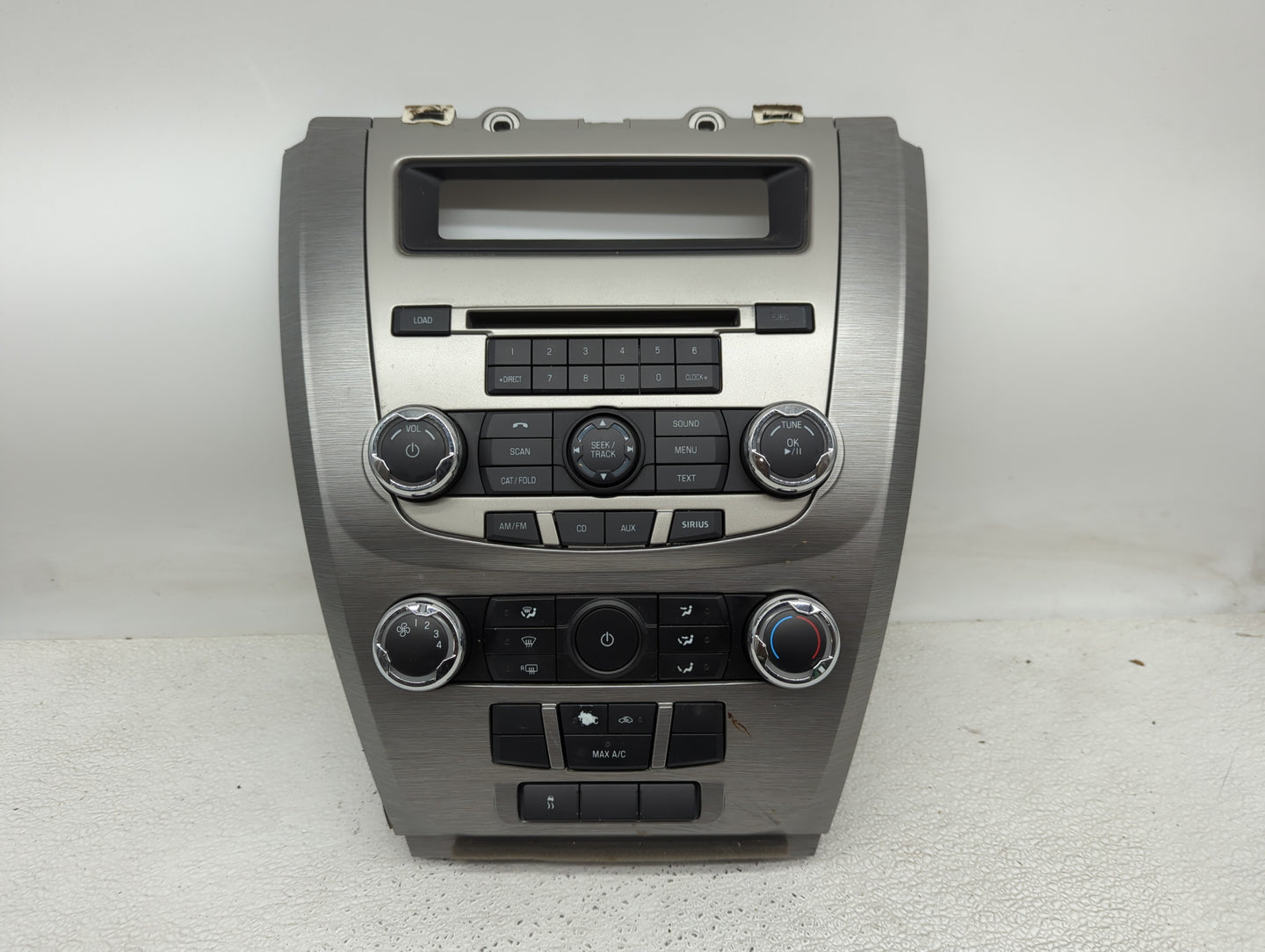 2010-2012 Ford Fusion Radio AM FM Cd Player Receiver Replacement P/N:9E5T-18A802-AC Fits Fits 2010 2011 2012 OEM Used Auto P