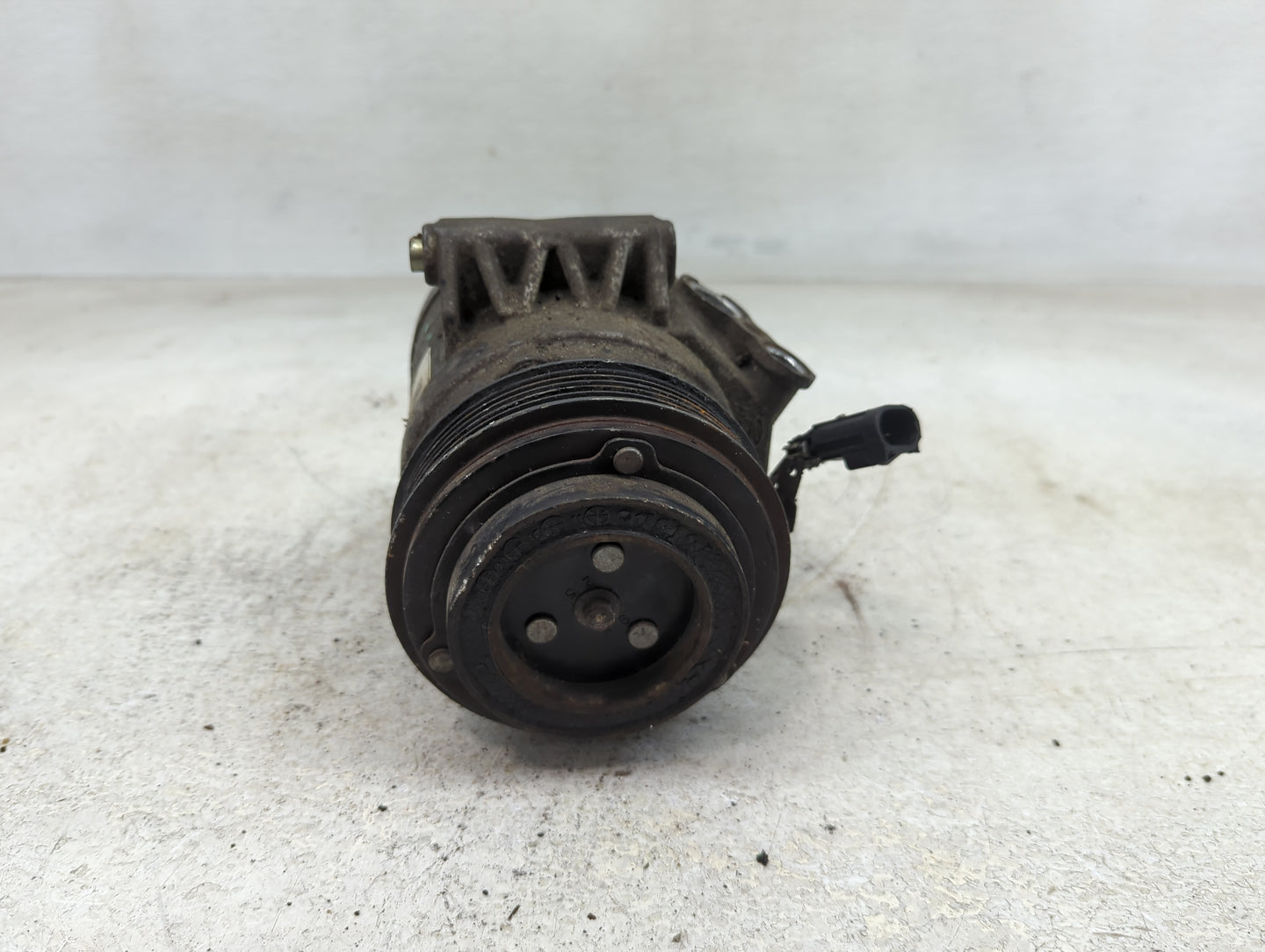 2007-2012 Ford Fusion Air Conditioning A/c Ac Compressor Oem - Oemusedautoparts1.com