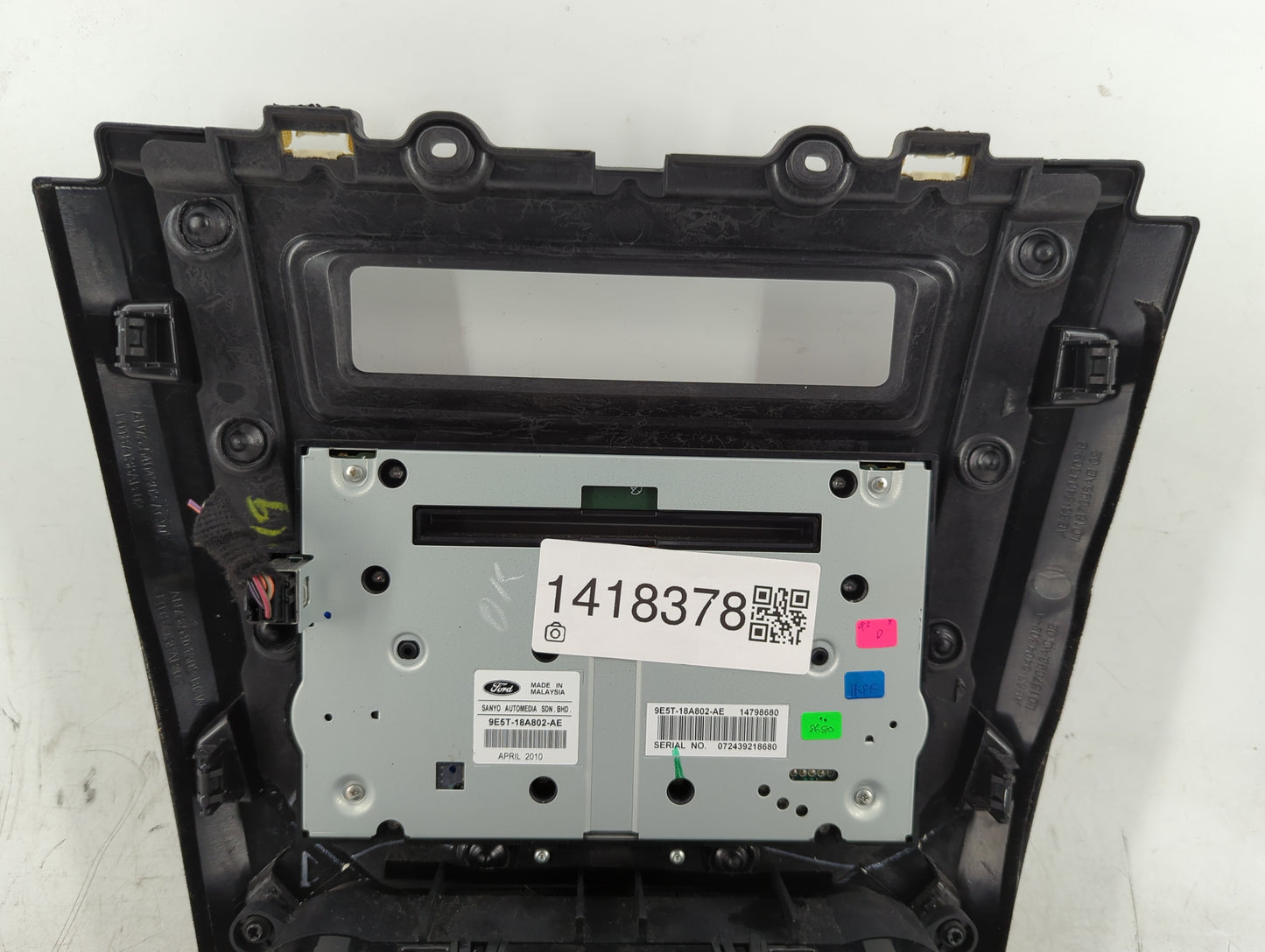 2010-2010 Ford Fusion Radio Control Panel - Oemusedautoparts1.com