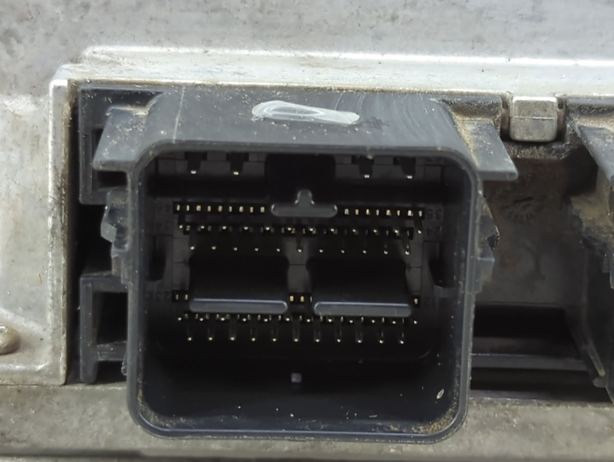 2010-2011 Ford Fusion PCM Engine Control Computer ECU ECM PCU OEM P/N:1551658 A01 6LXFHYN00NP2, 6LXFHYNS21 Fits 2010 2011 OE