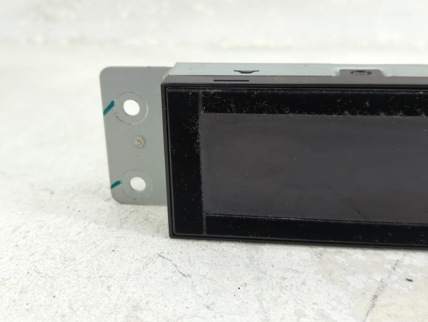 2010-2010 Ford Fusion Information Display Screen 1433454 - Oemusedautoparts1.com
