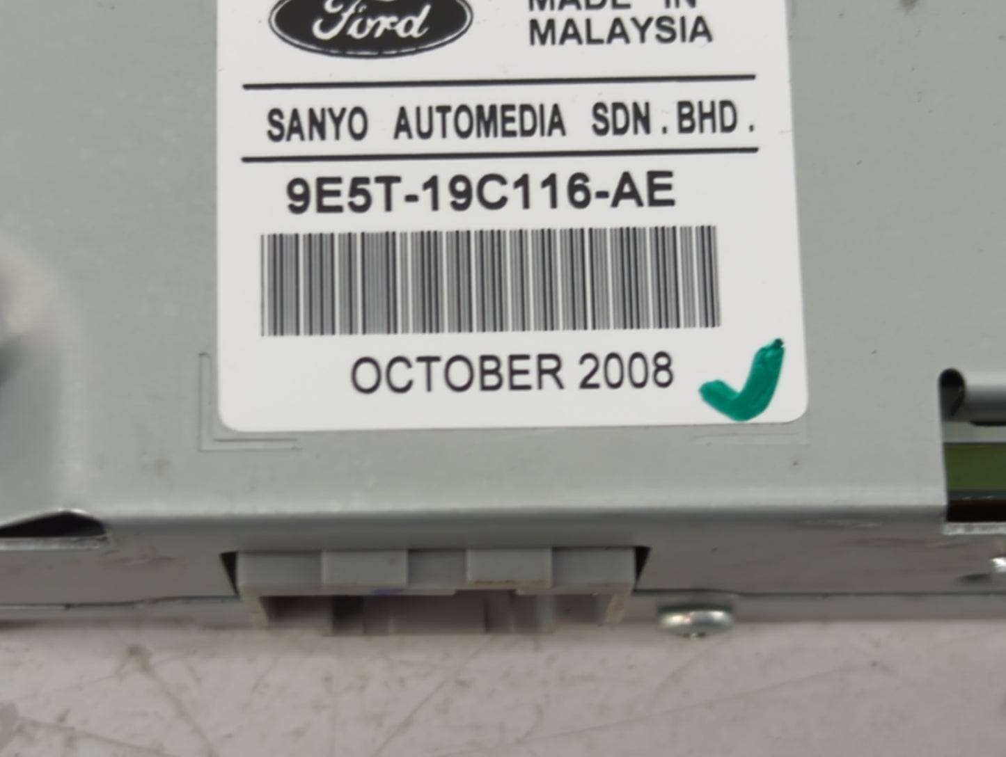 2010-2010 Ford Fusion Information Display Screen 1433454 - Oemusedautoparts1.com