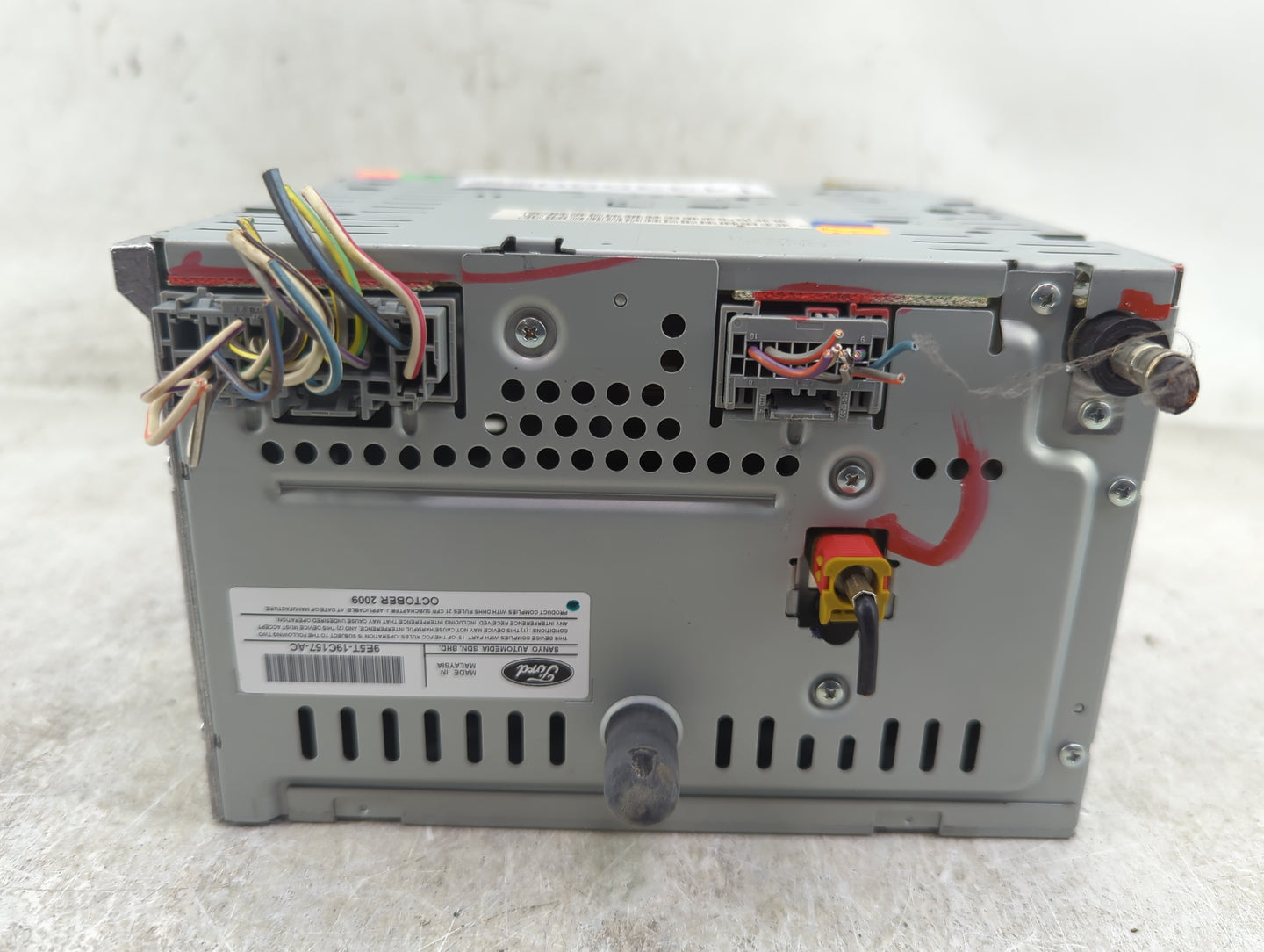 2010 Ford Fusion Radio AM FM Cd Player Receiver Replacement P/N:9E5T-19C157-AC Fits OEM Used Auto Parts - Oemusedautoparts1.