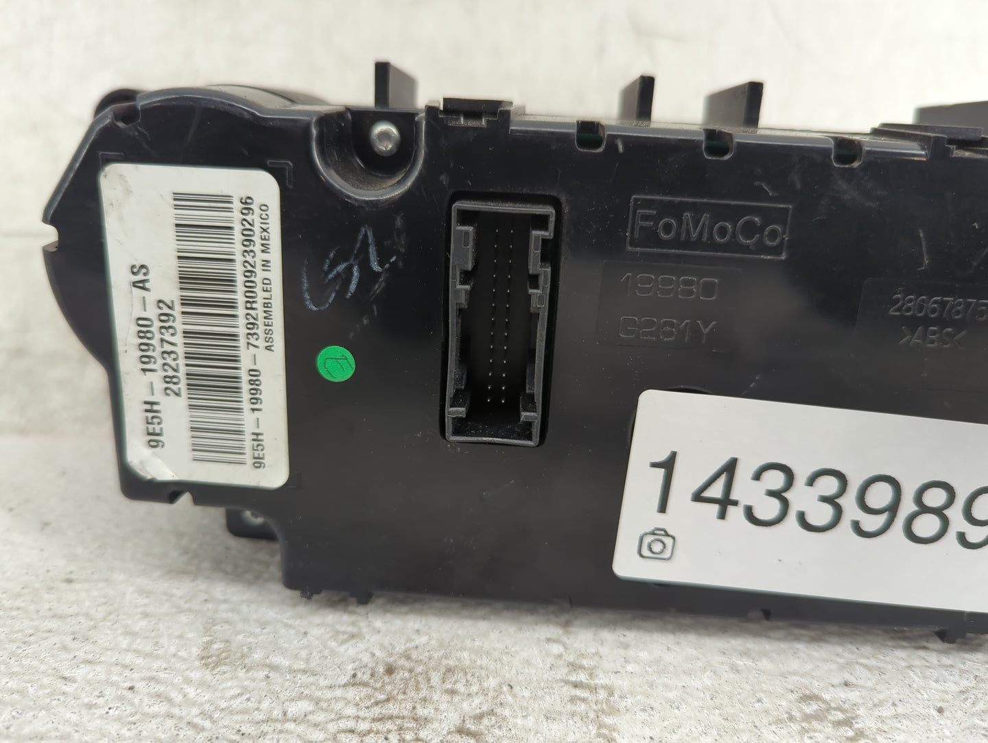 2010-2012 Ford Fusion Climate Control Module Temperature AC/Heater Replacement P/N:9E5H-19980-AS 28237392 Fits Fits 2010 201