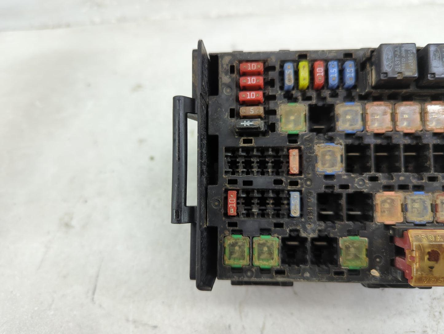 2010-2012 Ford Fusion Fusebox Fuse Box Panel Relay Module P/N:AE5T-14A003-BA Fits Fits 2010 2011 2012 OEM Used Auto Parts - 