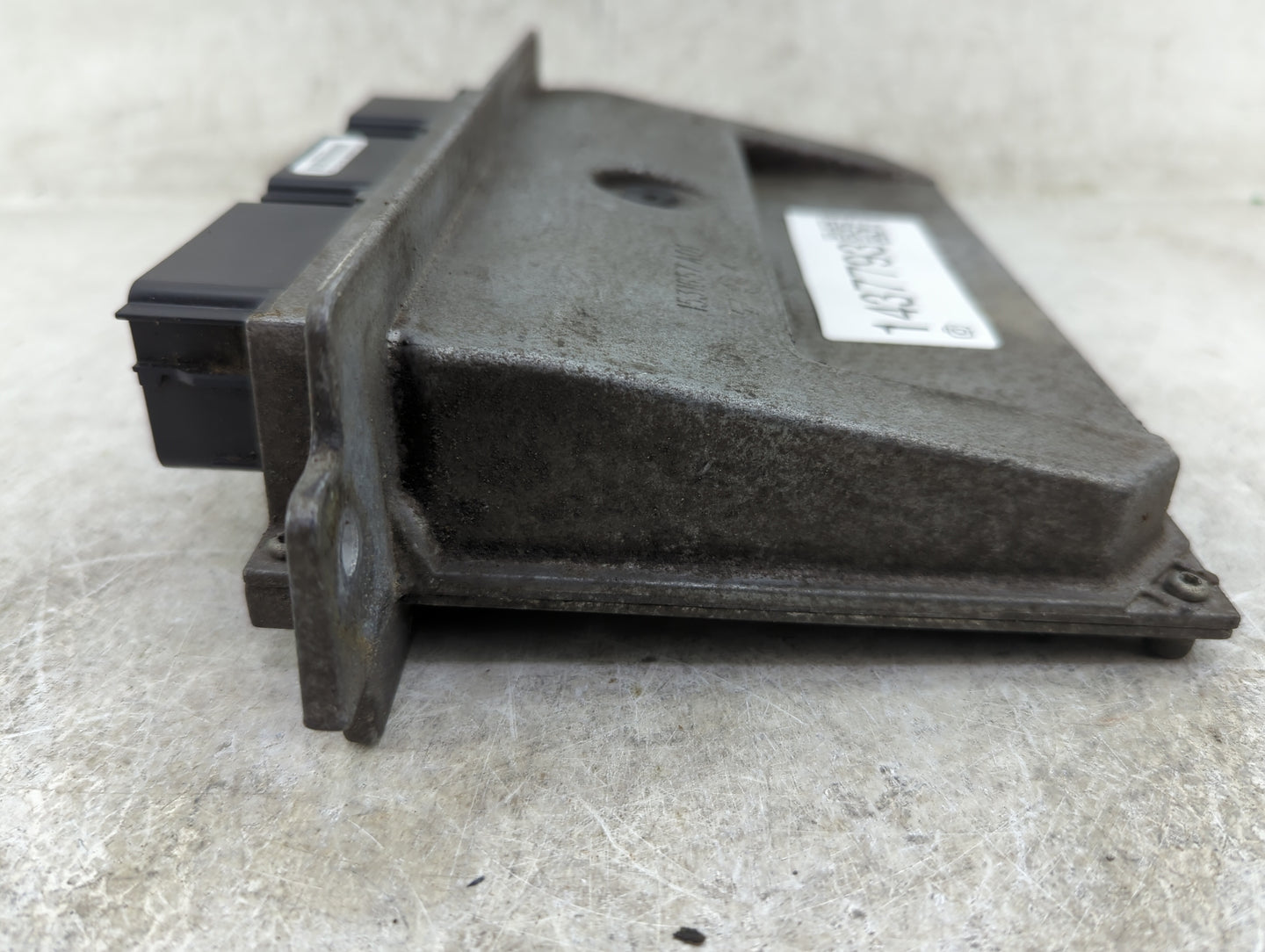 2010 Ford Fusion PCM Engine Control Computer ECU ECM PCU OEM P/N:6KXL4WAS14 6KXL4WA03EFS, 1S31658A01 Fits OEM Used Auto Part