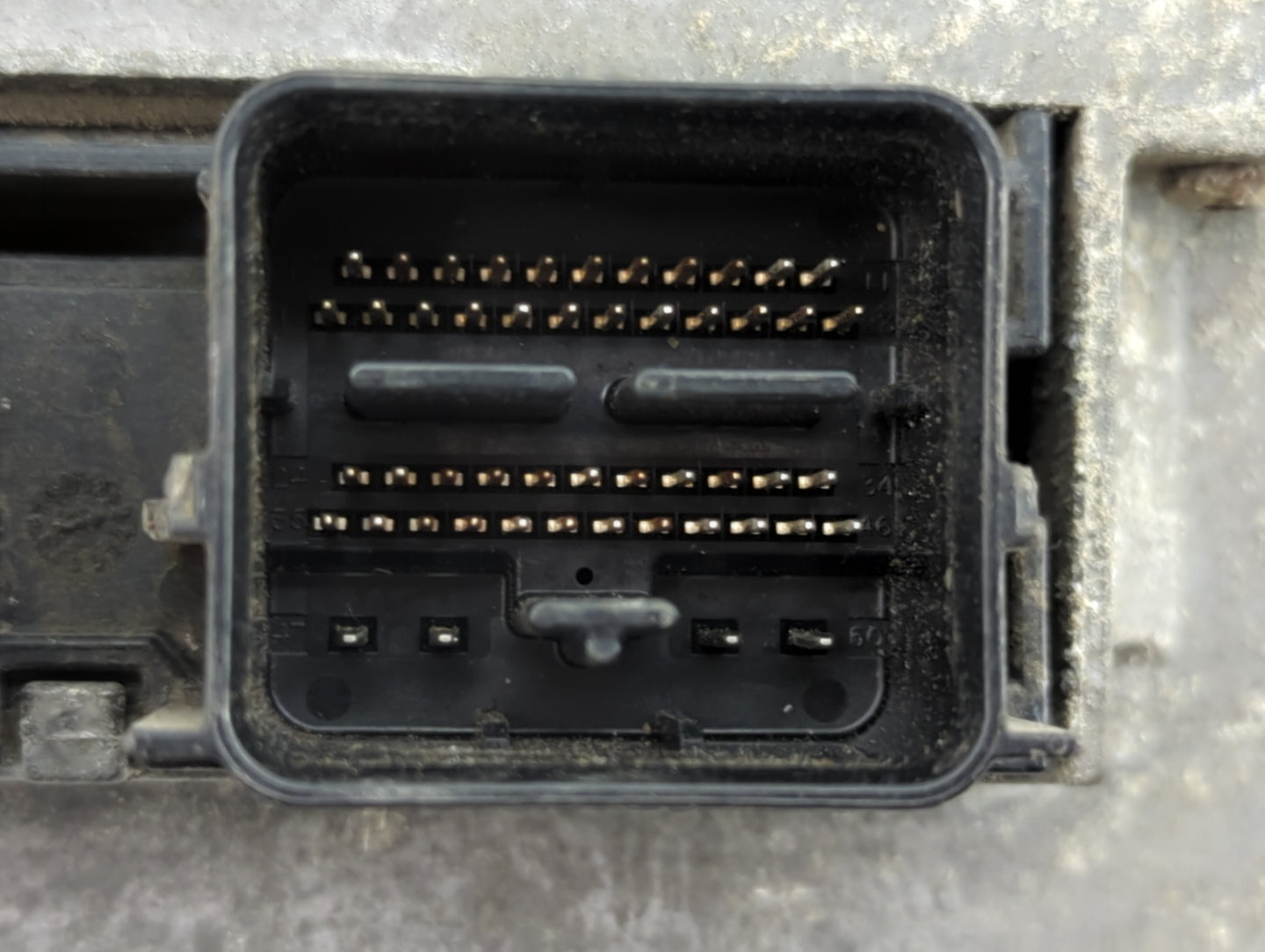 2010 Ford Fusion PCM Engine Control Computer ECU ECM PCU OEM P/N:AE5A-12A650-CRA 9L8A-12B684-KA, 6KXL4WAS21 Fits OEM Used Au